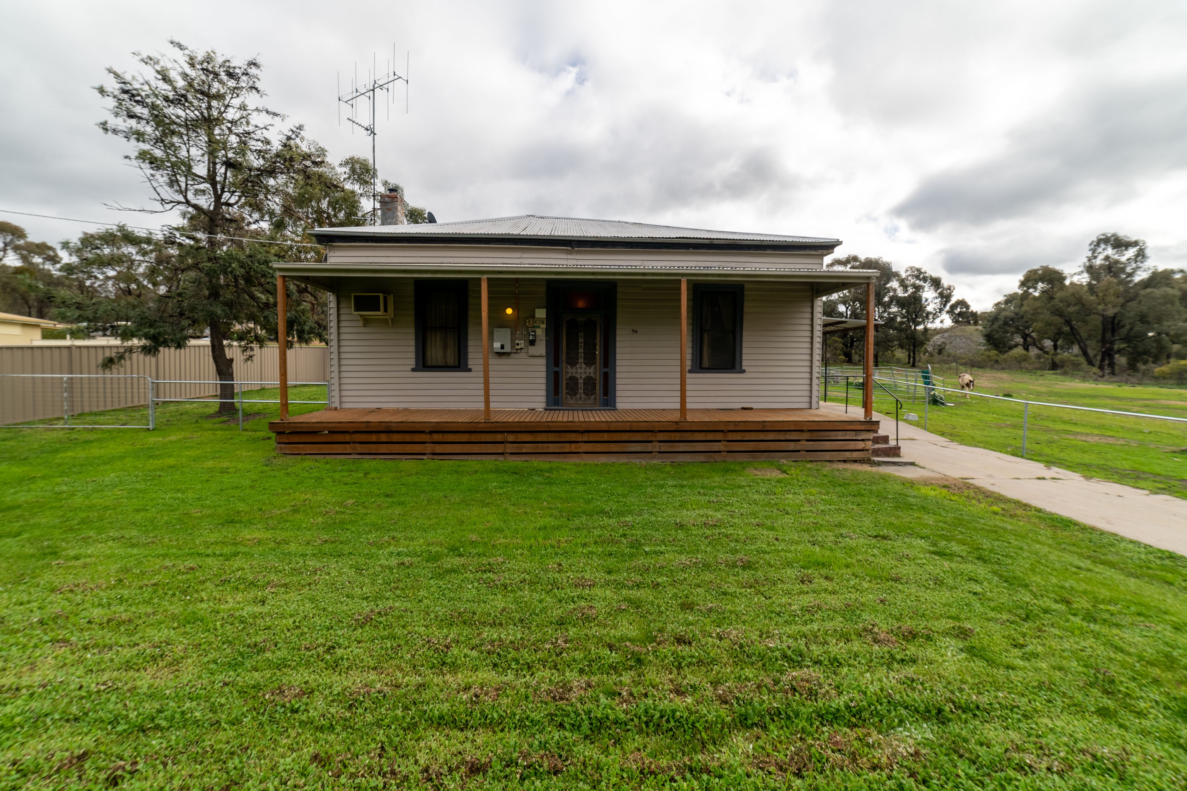 94 Sparrowhawk Road, West Bendigo, VIC 3550