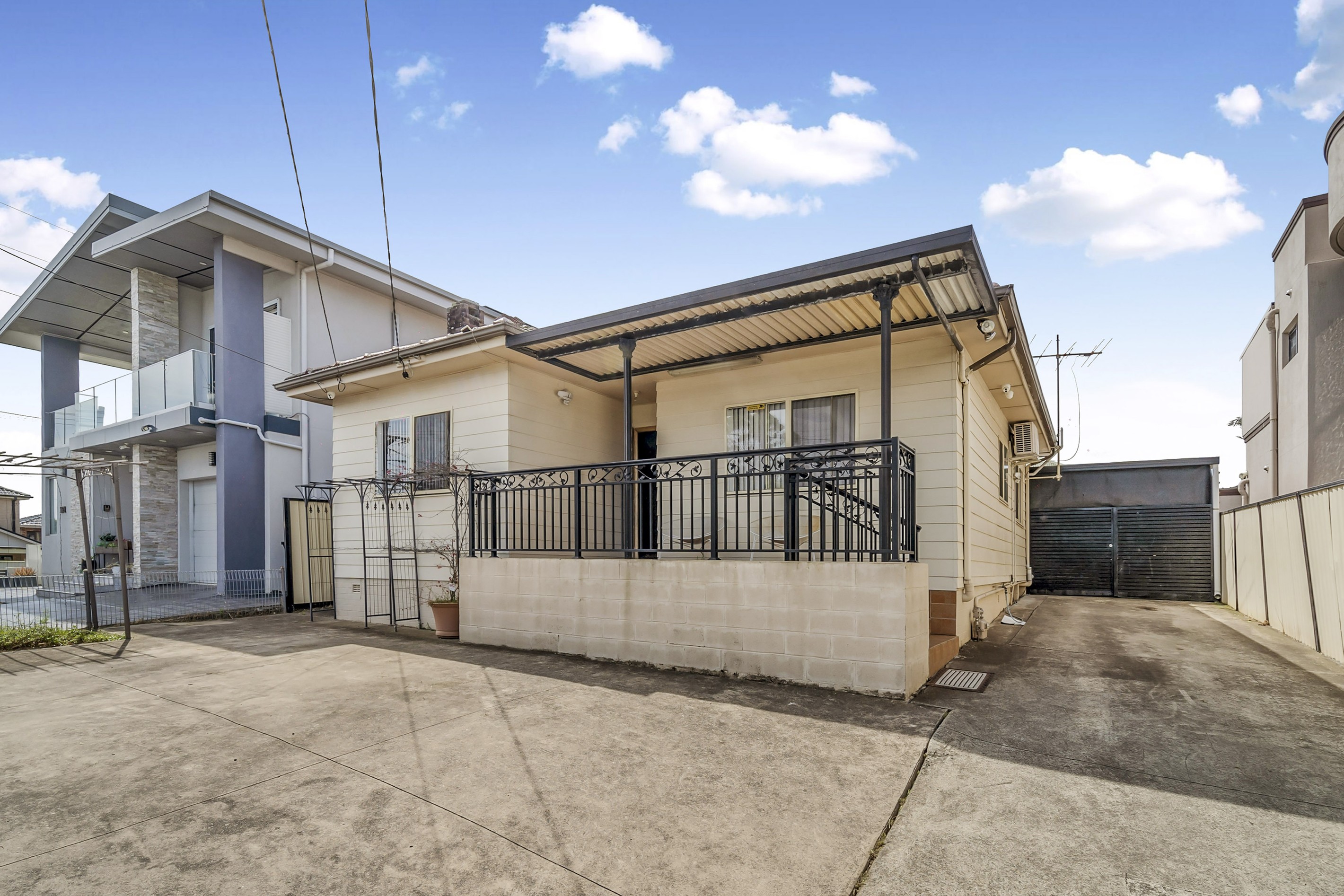159 Greenacre Road, Greenacre, NSW 2190