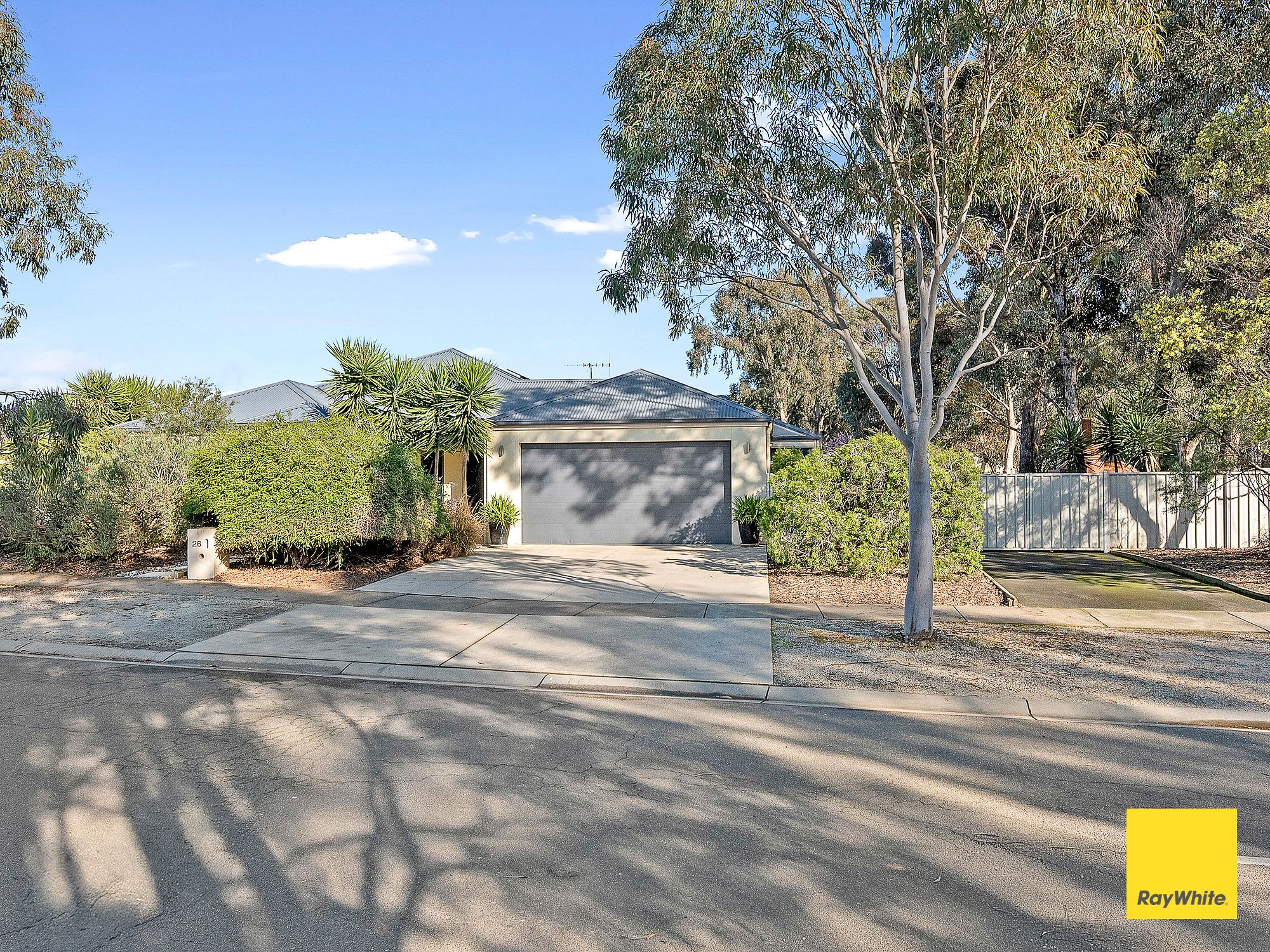 26 Lorikeet Avenue — photo 18 of 19
