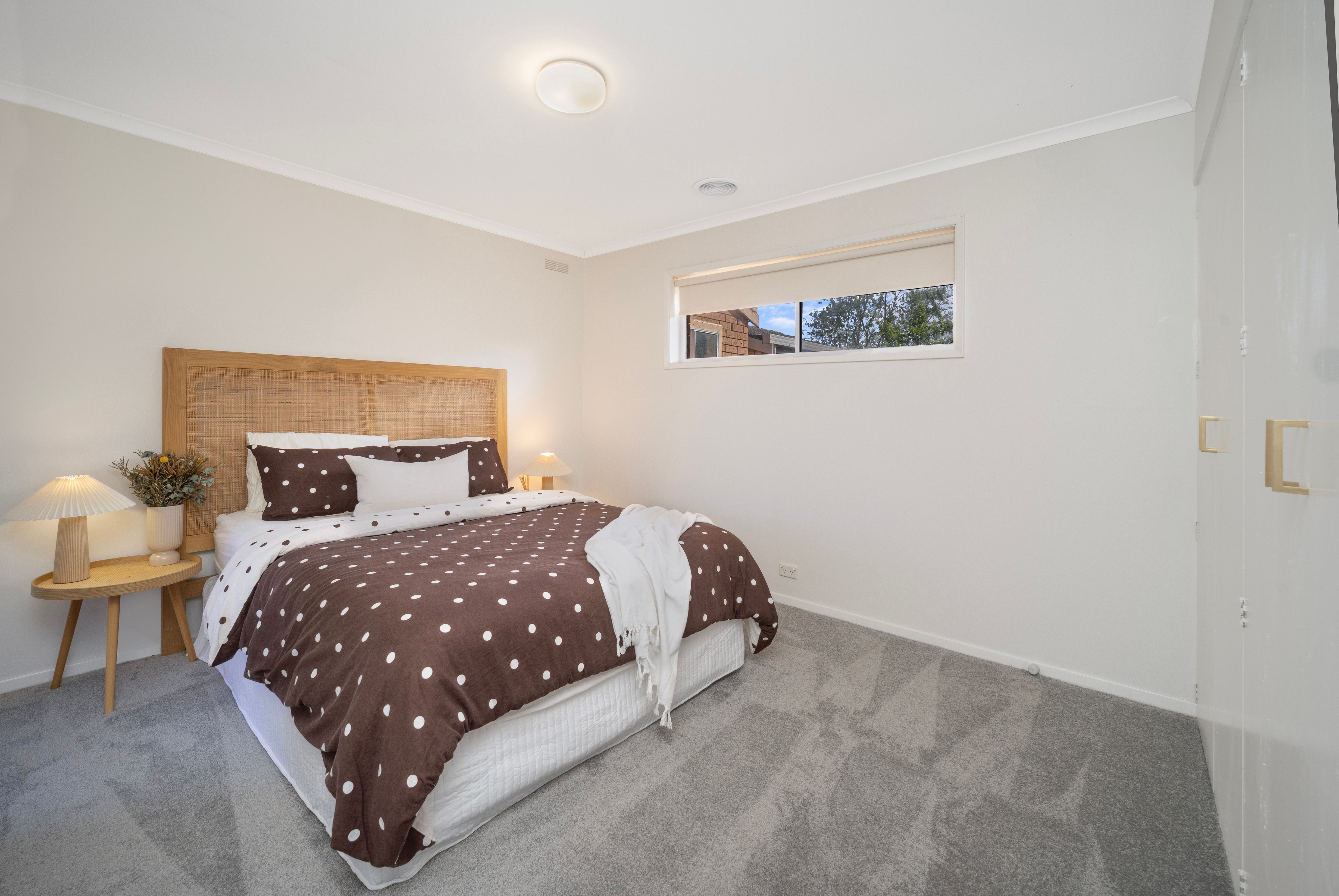 8 Amaroo Court — photo 6 of 10