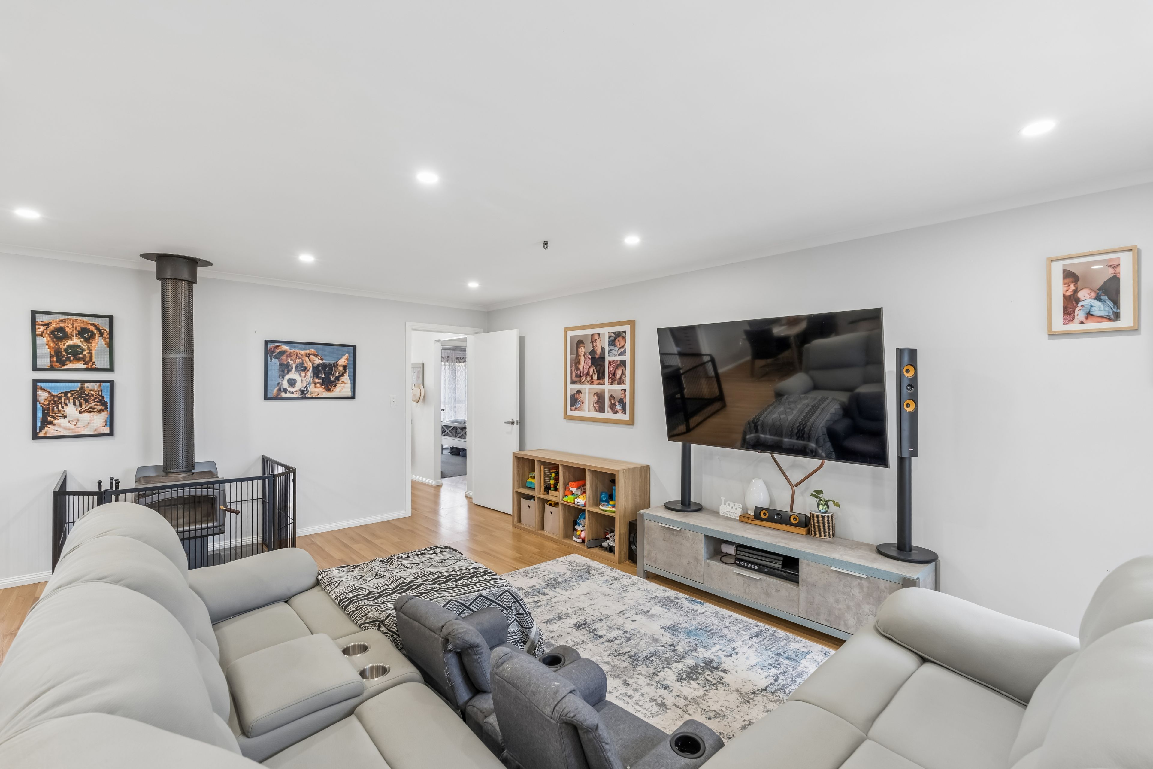 75B Alma Avenue — photo 5 of 19