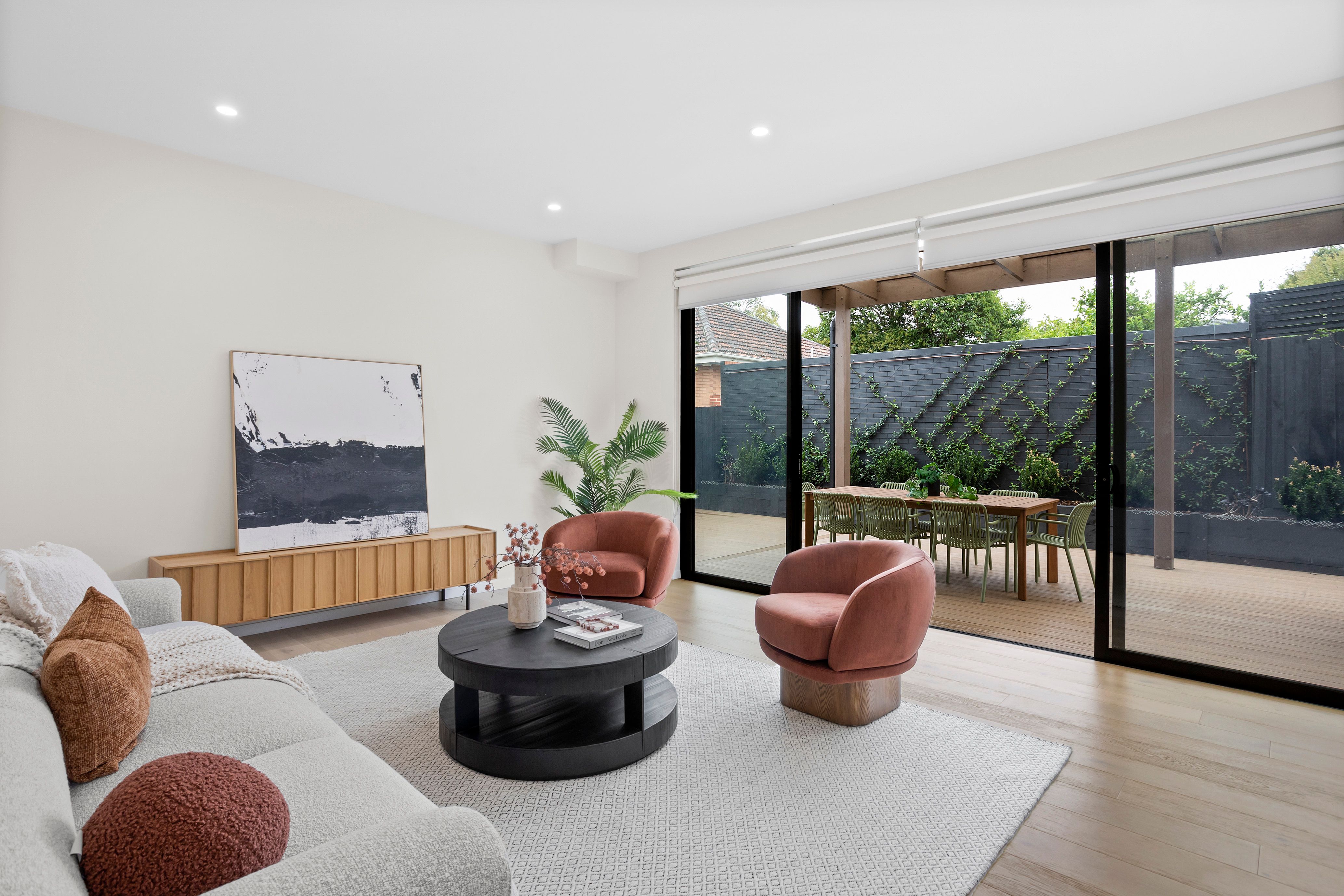 42/325 Station Street, Box Hill South, VIC 3128