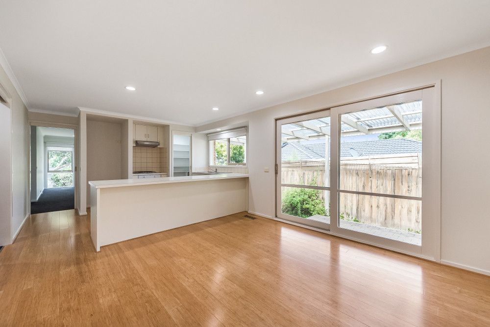 1/3 Merrilong Street, Ringwood East, VIC 3135