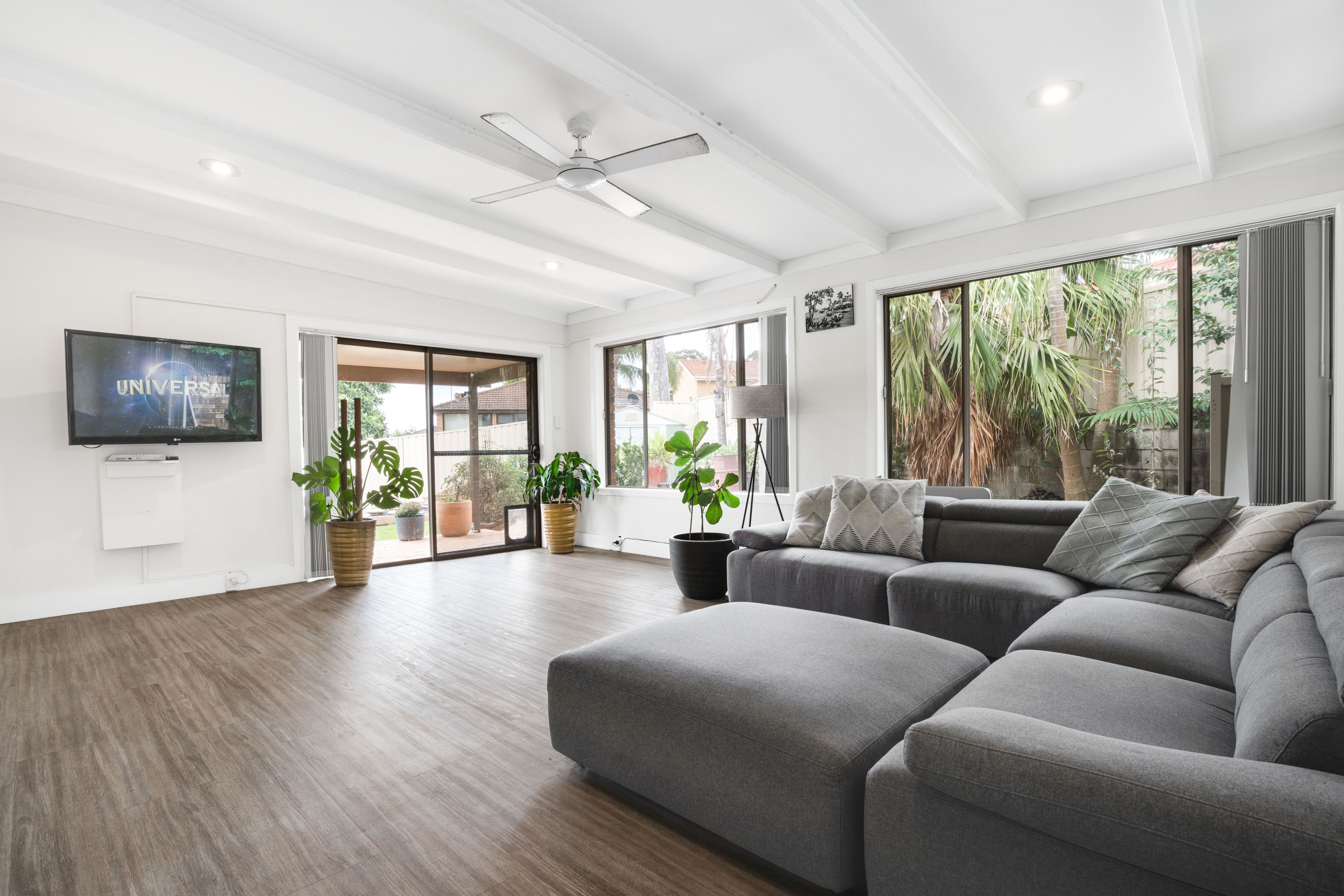 30 Aminya Crescent, Bradbury, NSW 2560