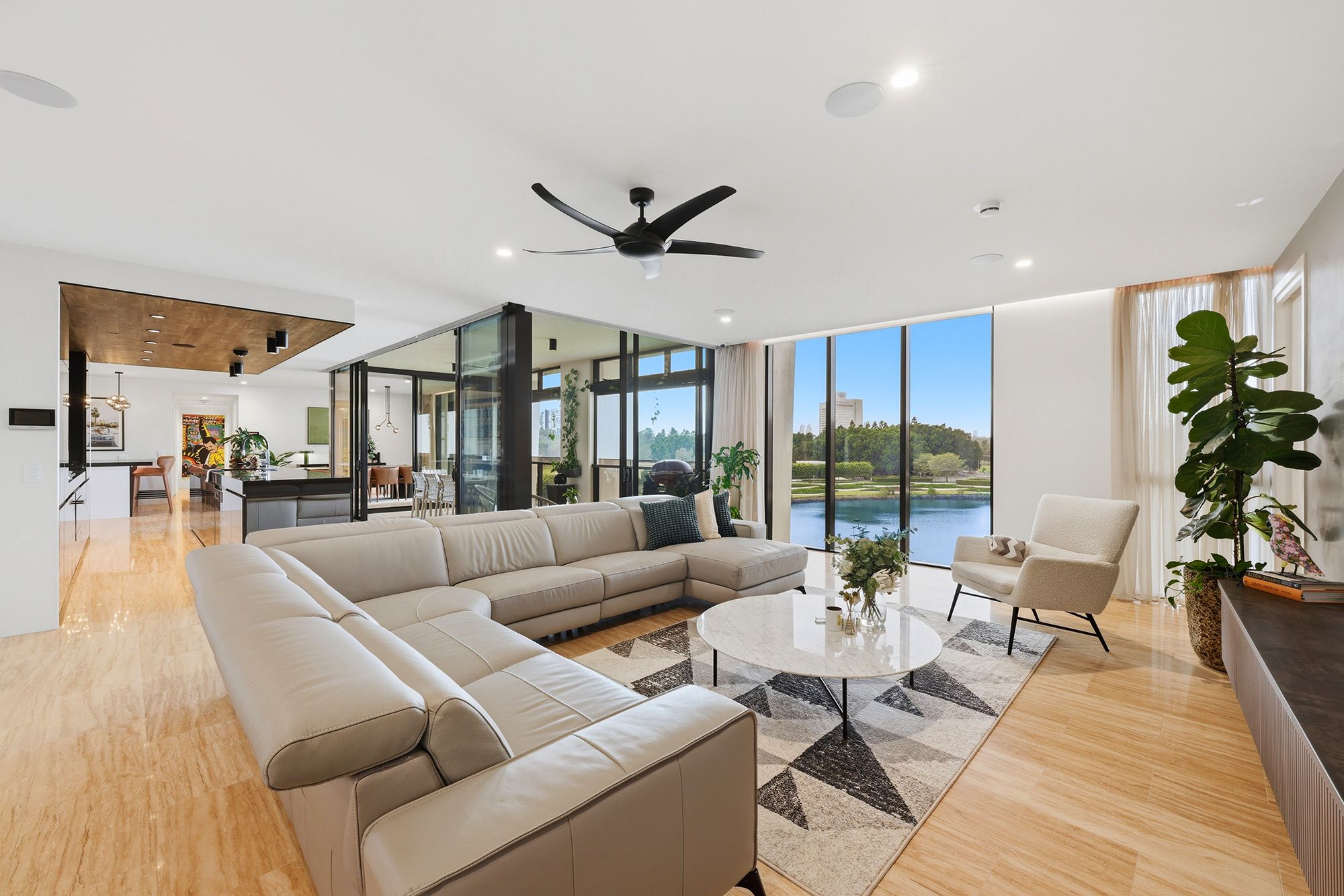 502W/1 Marina Drive — photo 9 of 30