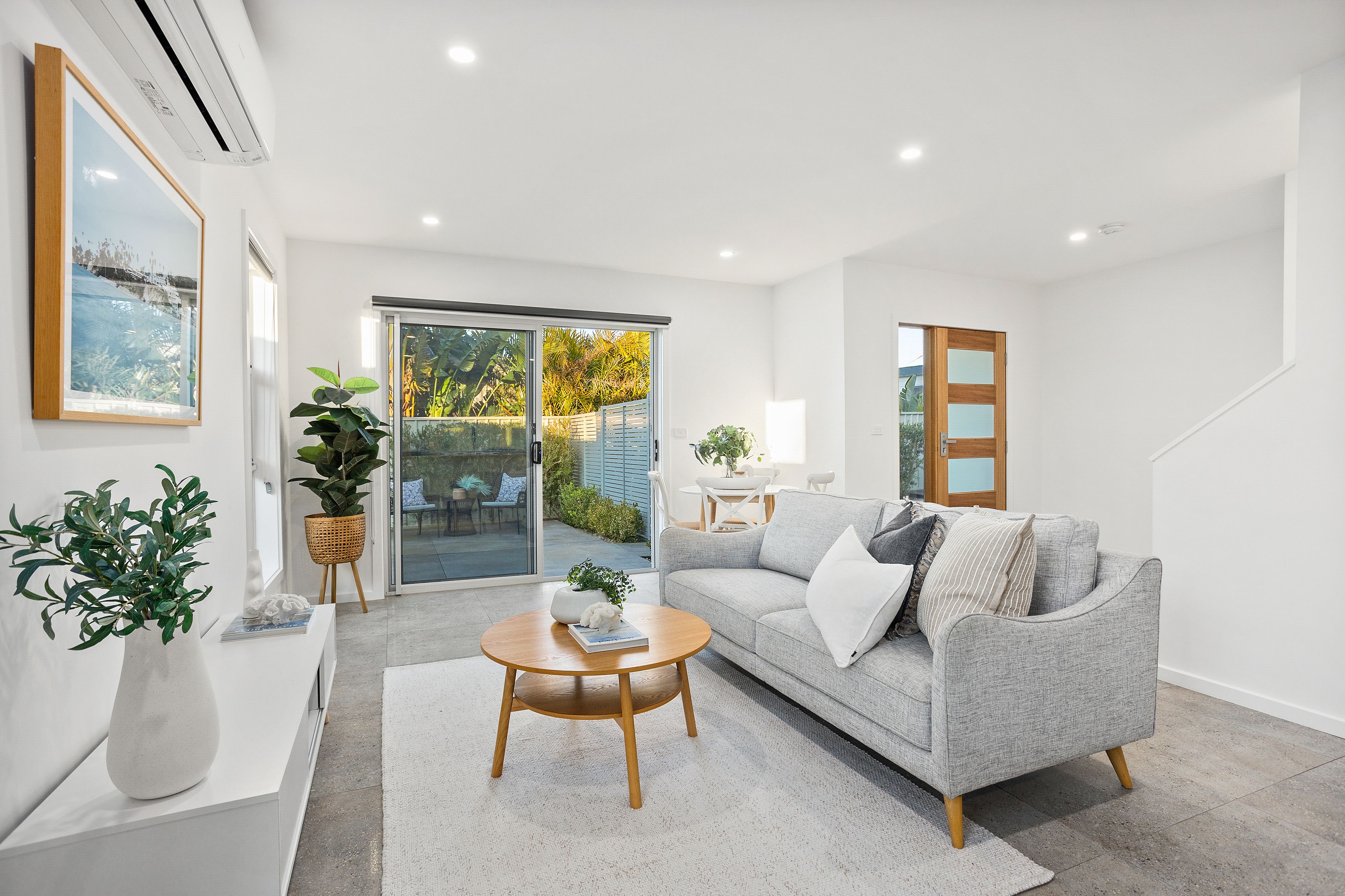 84 Addison Avenue, Lake Illawarra NSW 2528