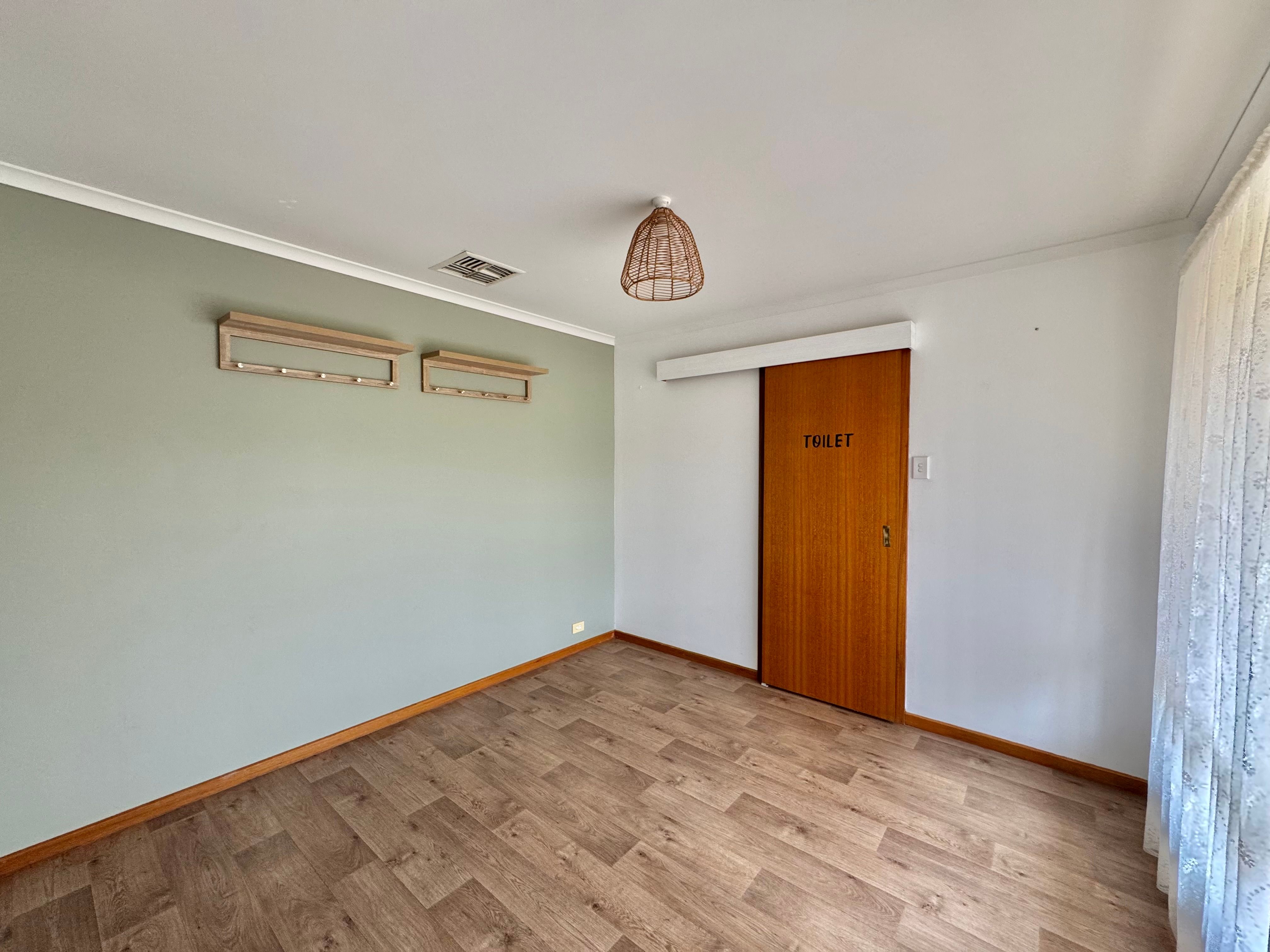 3 Edwards Crescent, Waikerie, SA 5330