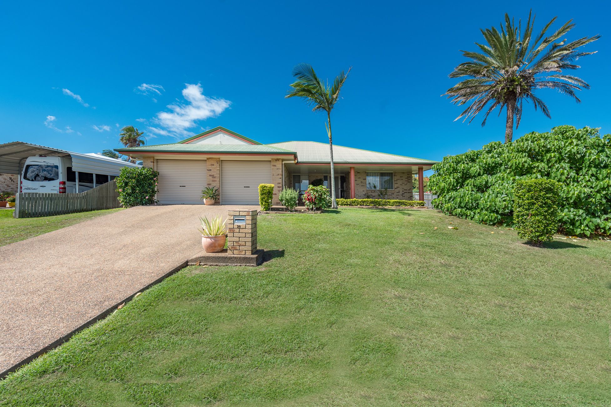 20 Marian Street, Coral Cove, QLD 4670