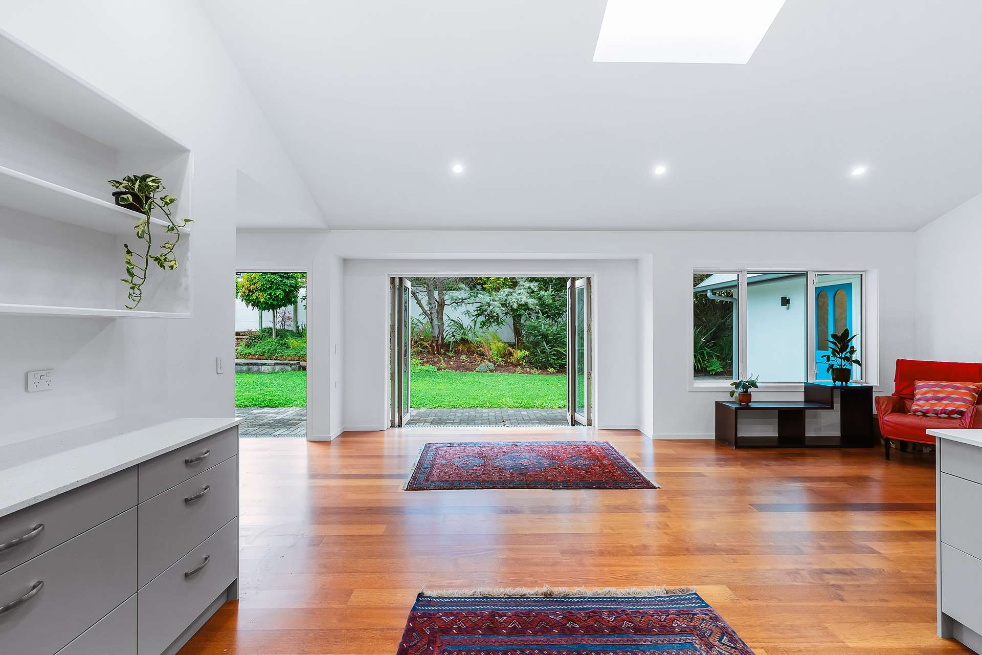 26 Arrowsmith Avenue photo 8