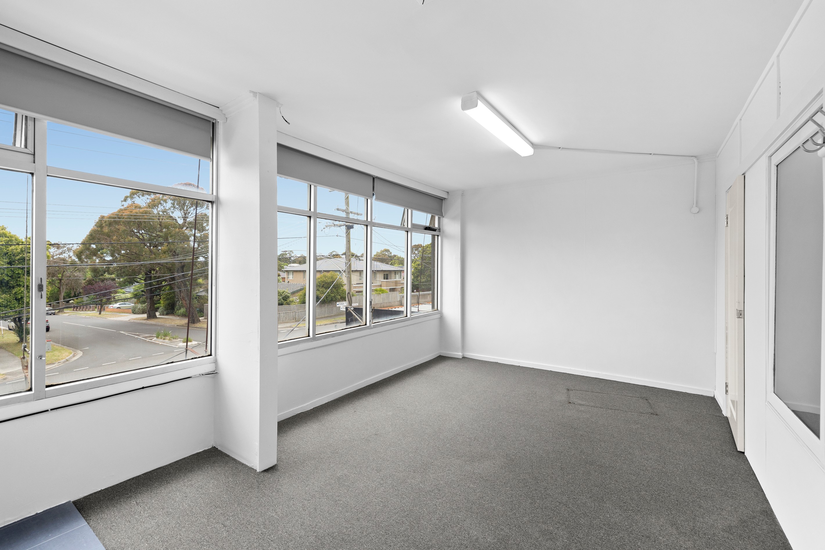 2/62 Essex Road, Mount Waverley, VIC 3149