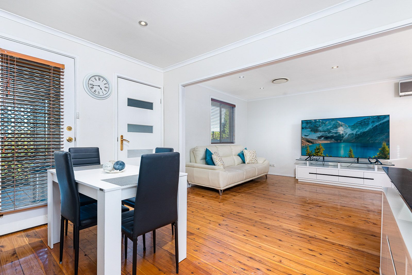 65 Beethoven Street, Seven Hills, NSW 2147