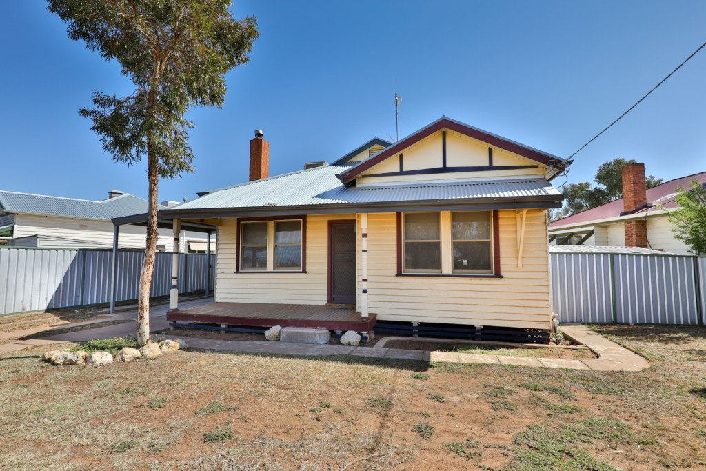 15 Kiewa Avenue, Red Cliffs, VIC 3496