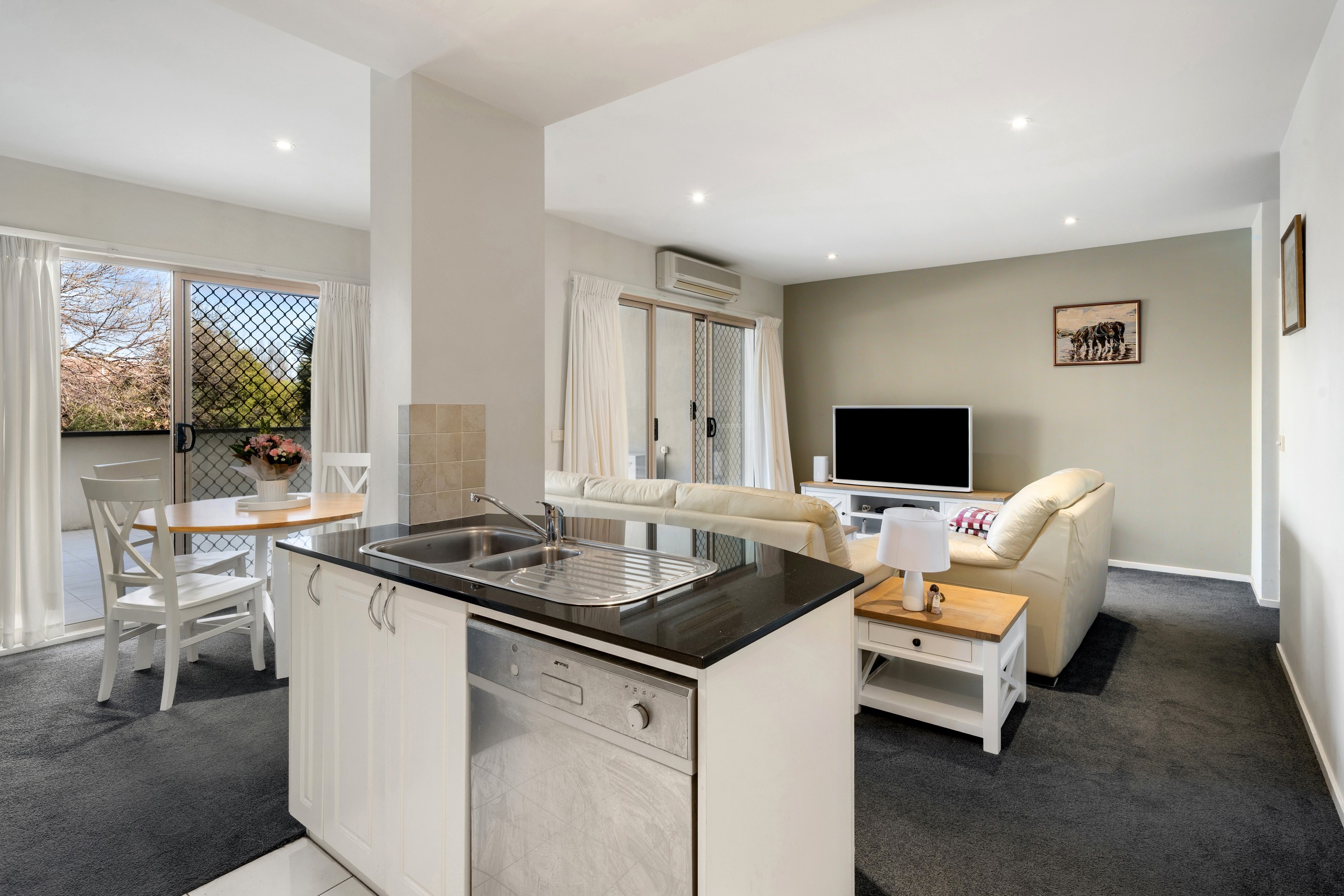 7/12 Waniassa Street, Queanbeyan East, NSW 2620