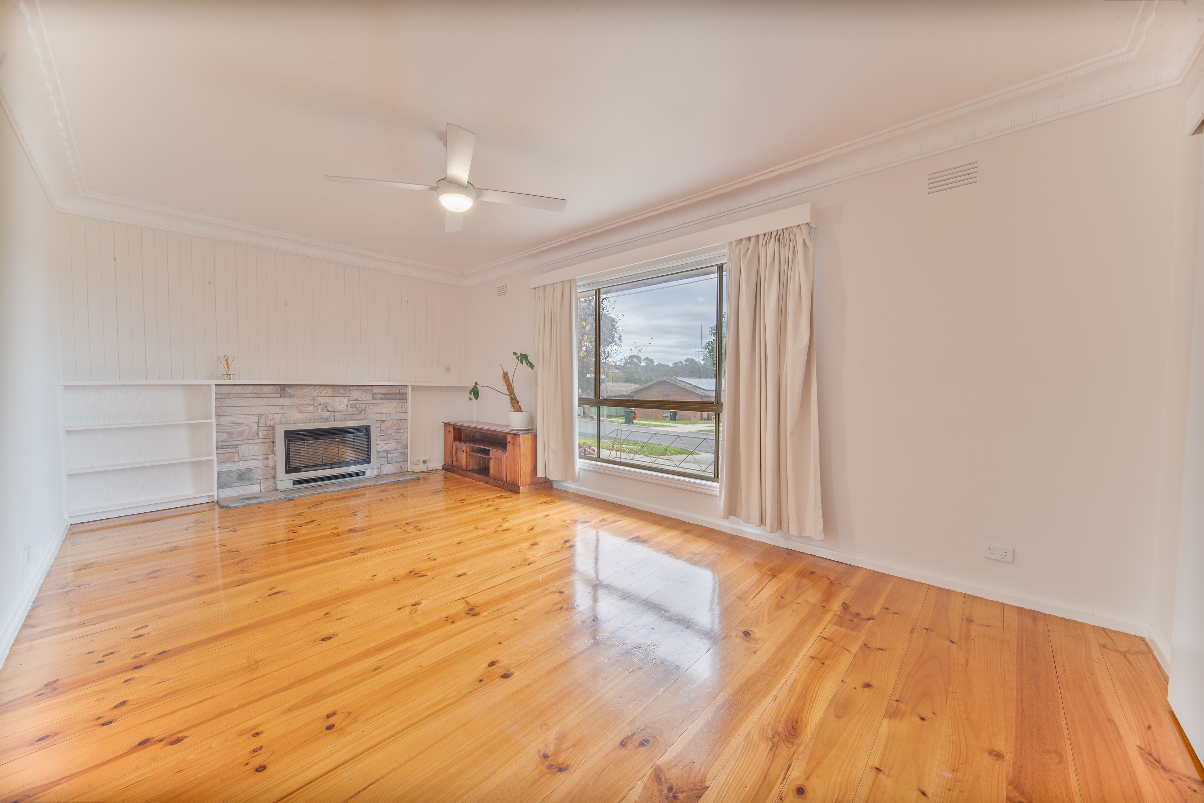 3 Palm Avenue, Spring Gully, VIC 3550