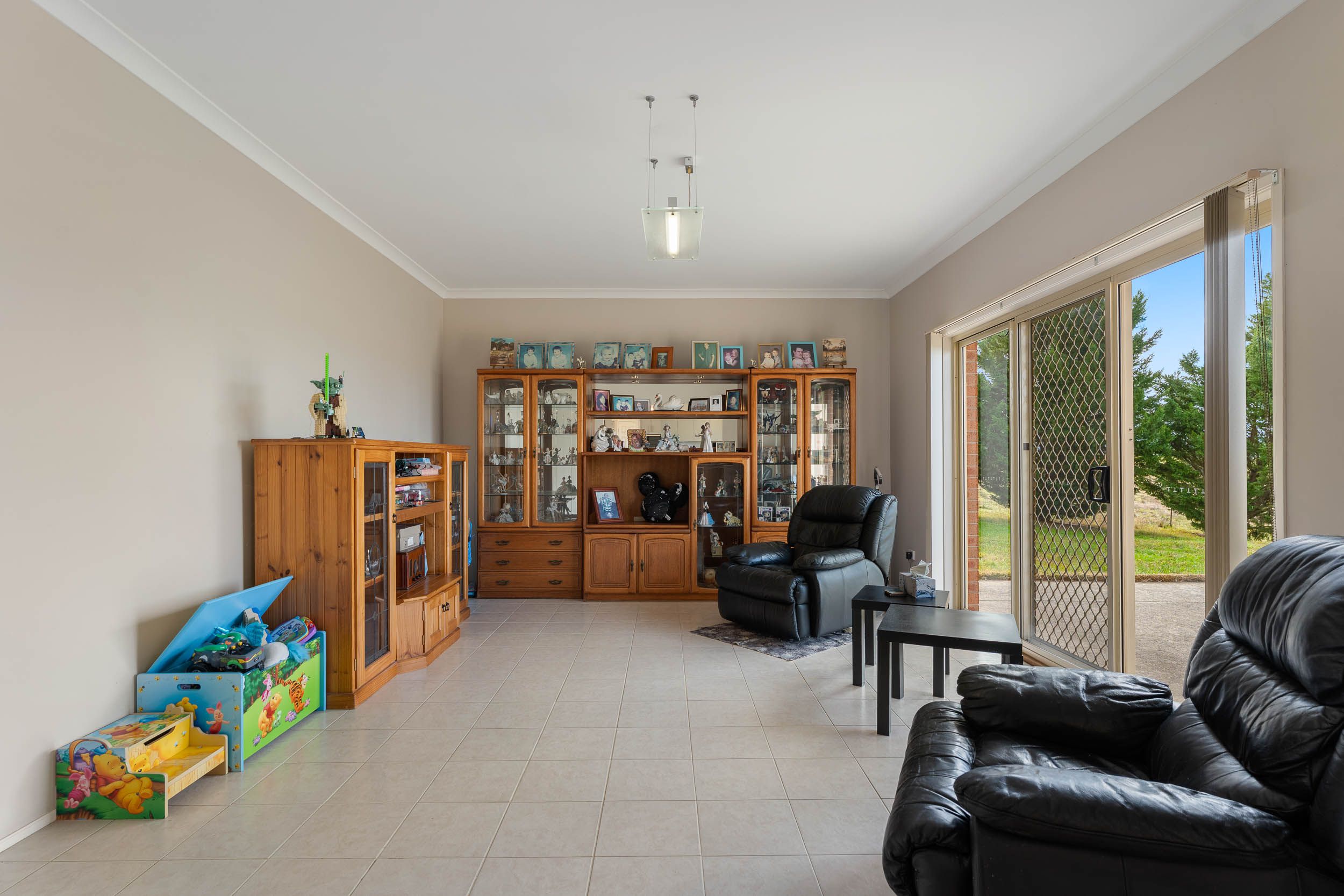 117 Merilla Lane, Parkesbourne Via — photo 9 of 17