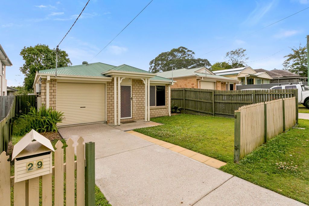 29 Rookwood Avenue, Coopers Plains, QLD 4108