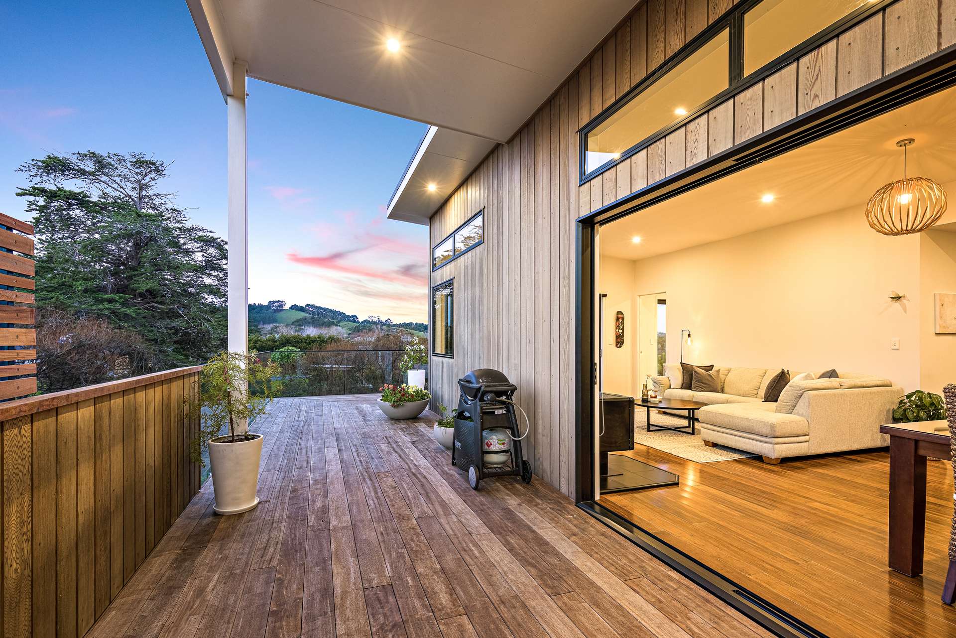 33 Laly Haddon Place photo 3