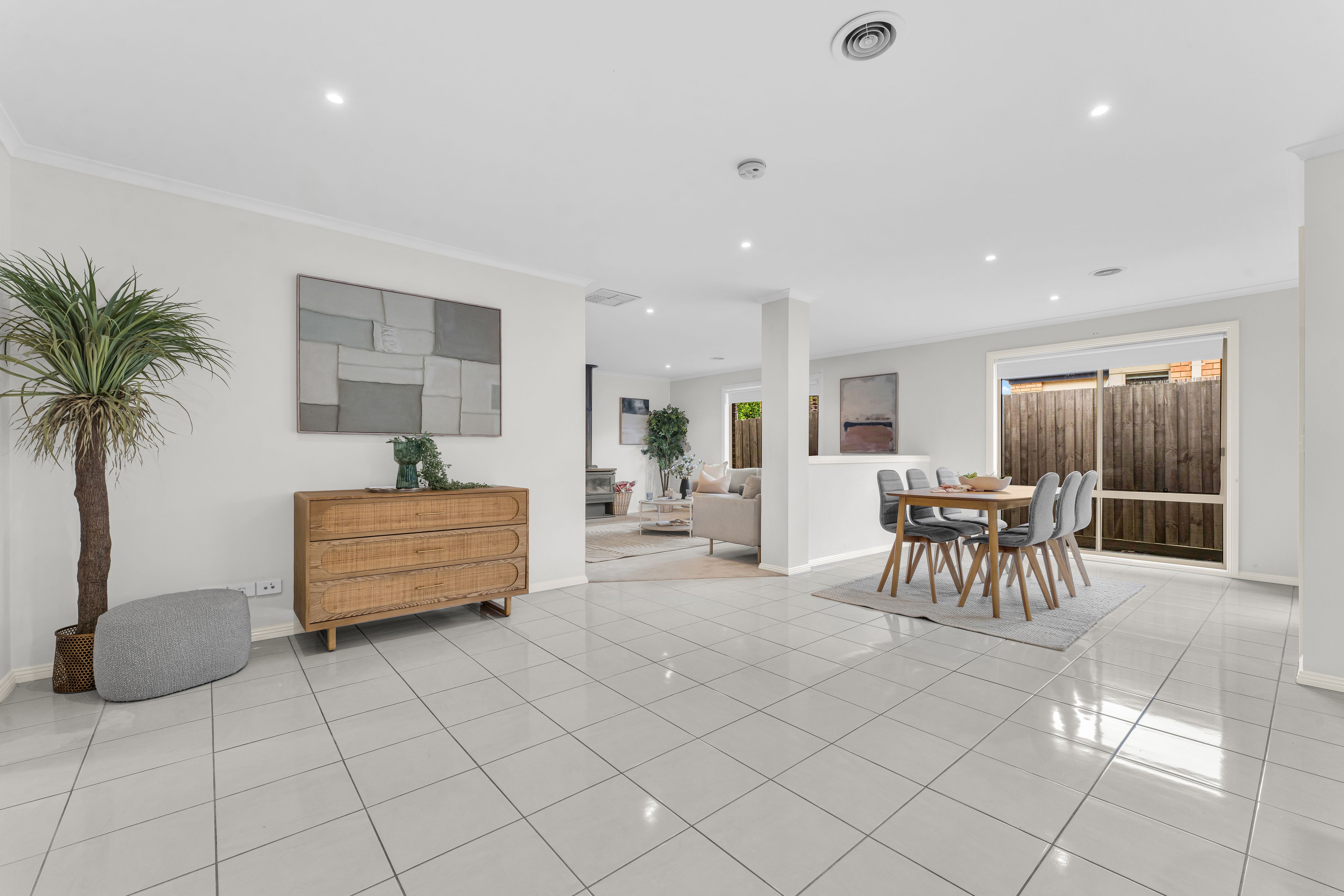 16 Bawden Street — photo 12 of 24