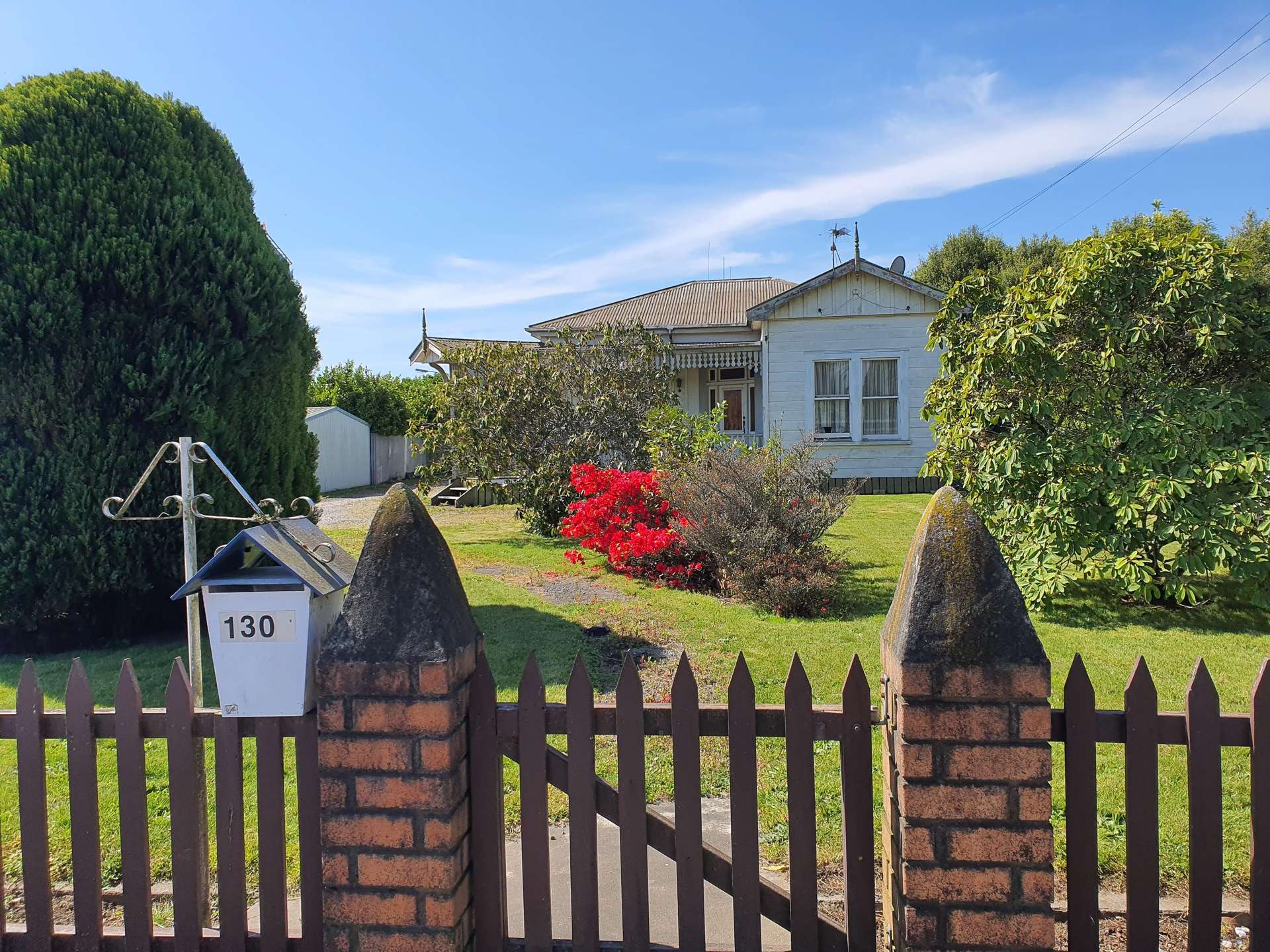 1308 Alexandra Street photo 2