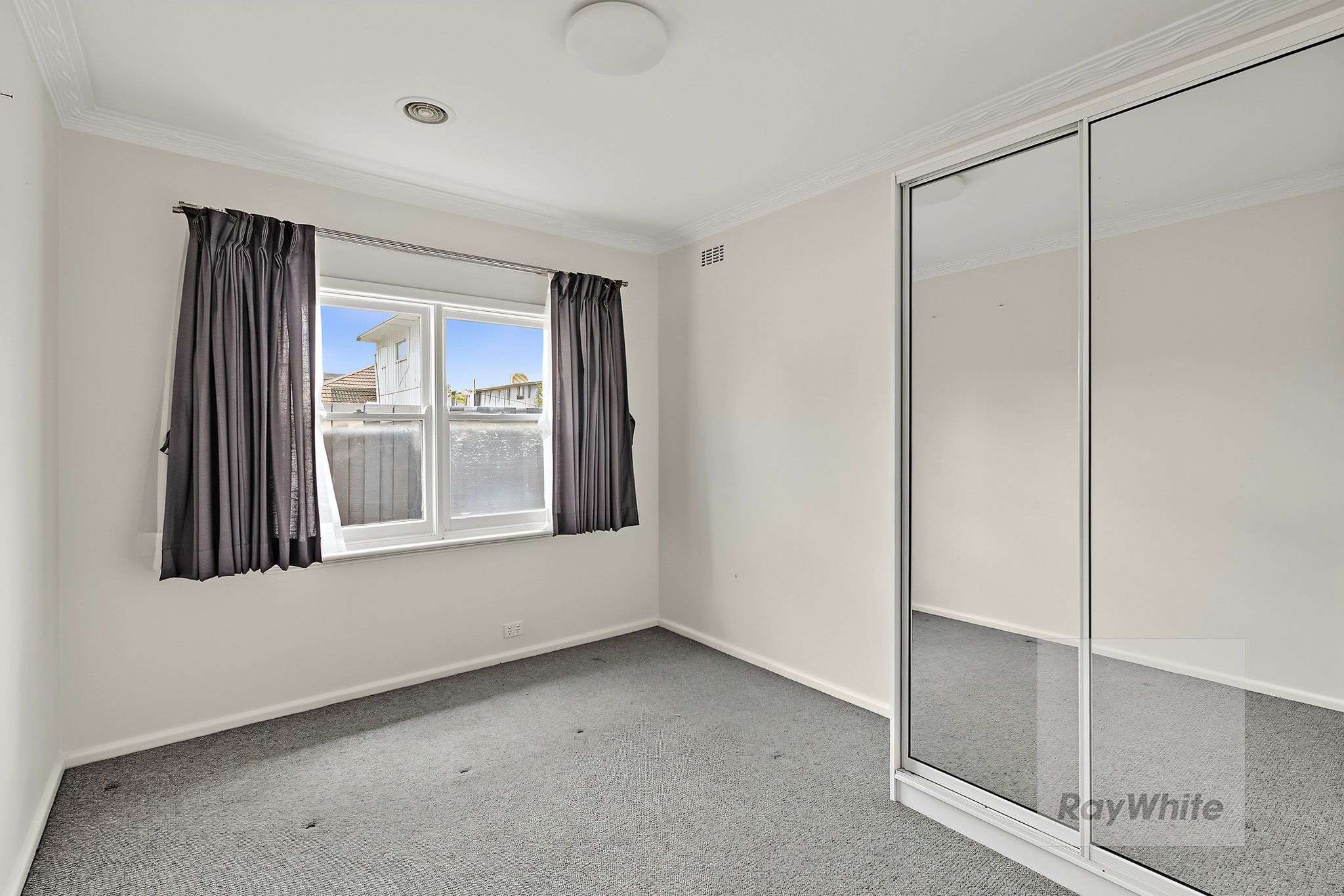 20 Doidge Street — photo 11 of 16
