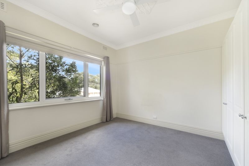 415 Gladstone Street, Golden Point, VIC 3350