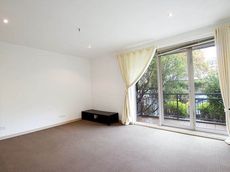 7/12 Acland Street, St Kilda, VIC 3182