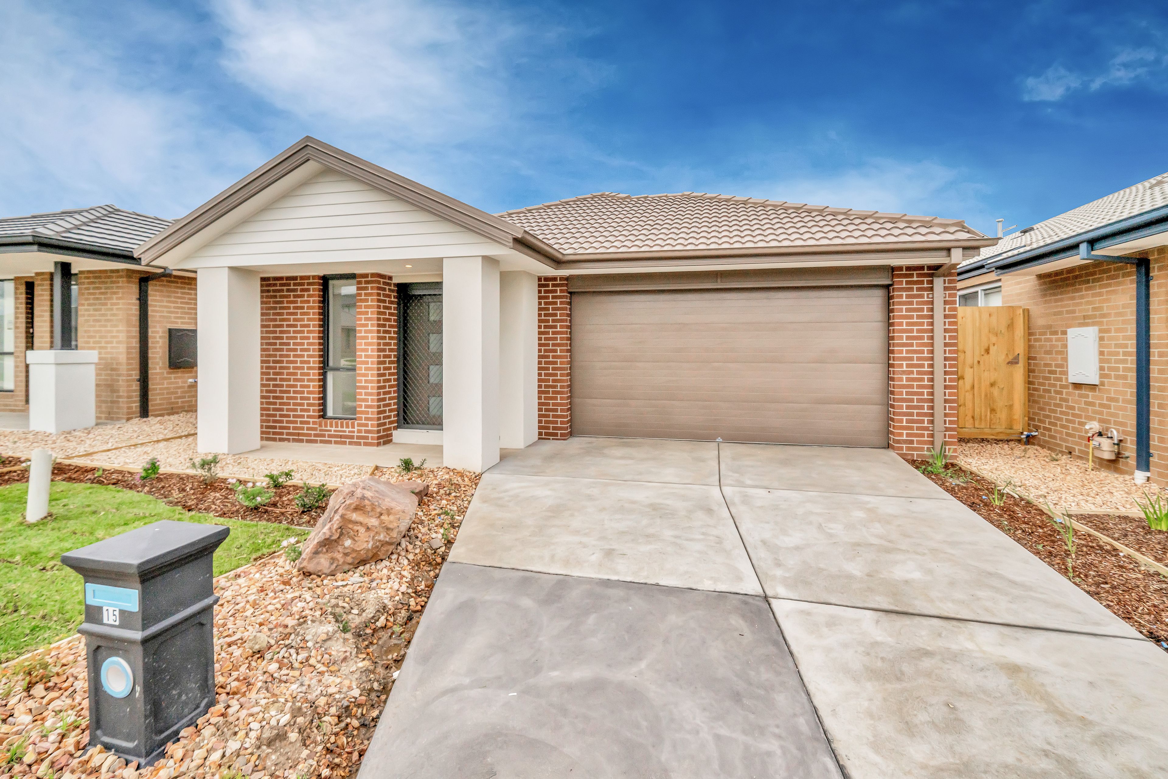 15 Mercury Road, Cranbourne East, VIC 3977