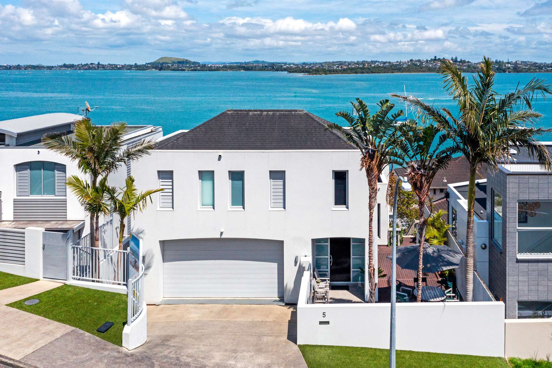 5 Bucklands Beach Road photo 25