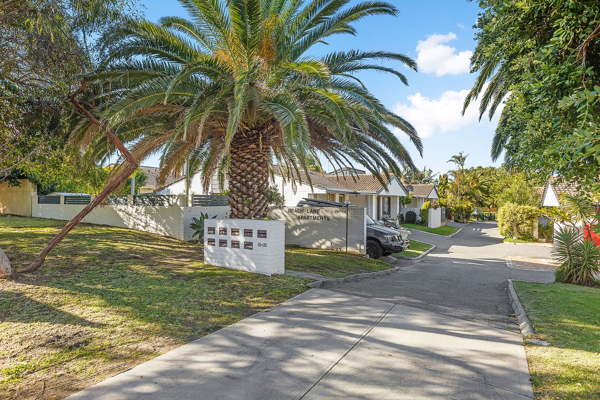 1/26-28 Drabble Road, Scarborough, WA 6019