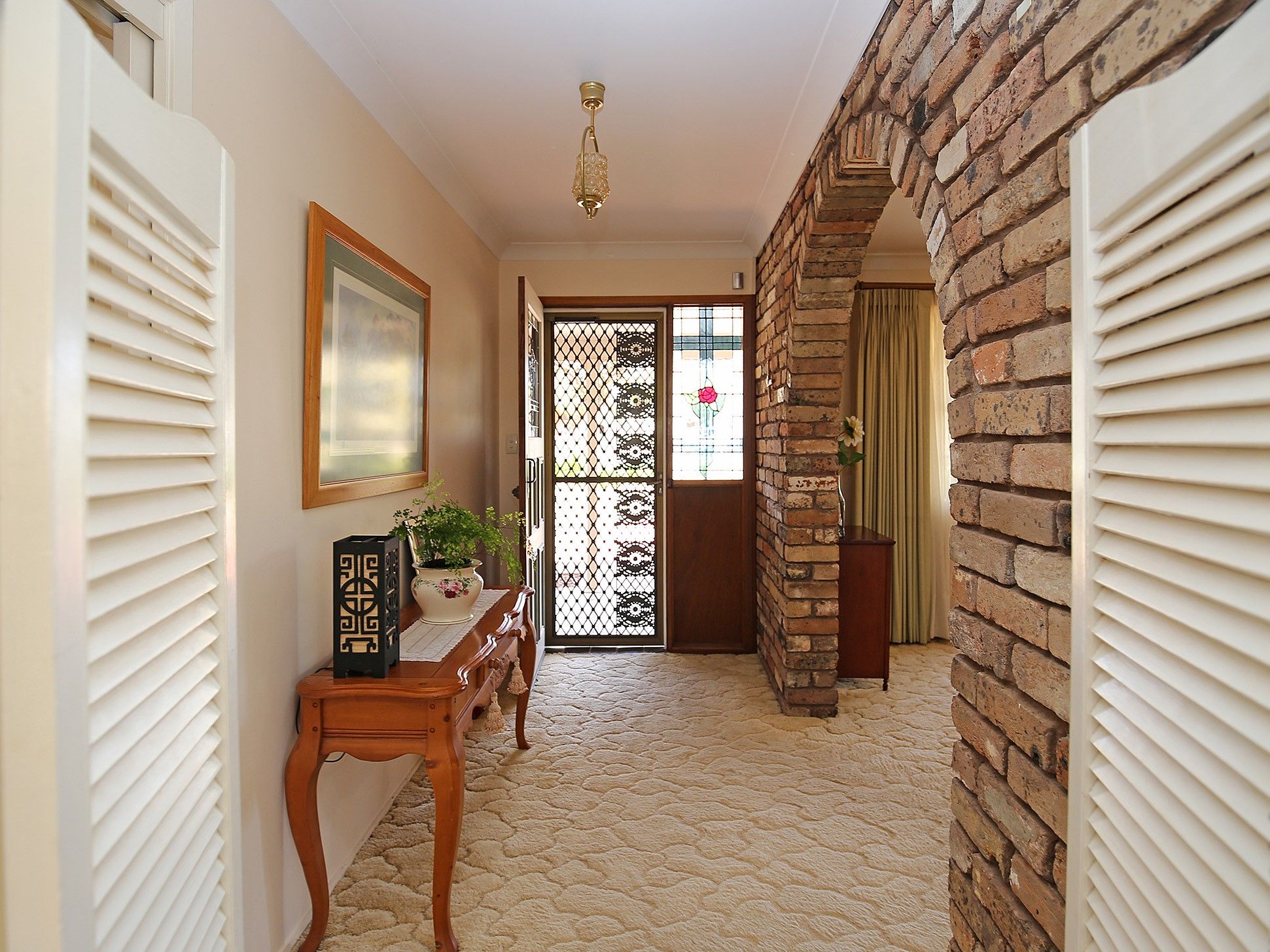 30 Loughnan Street, Coolamon, NSW 2701