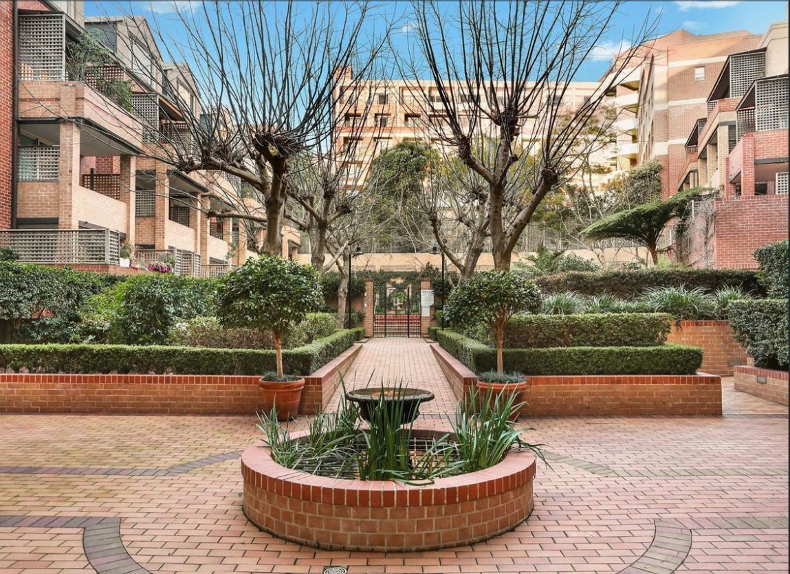 2/300 Riley Street, Surry Hills, NSW 2010