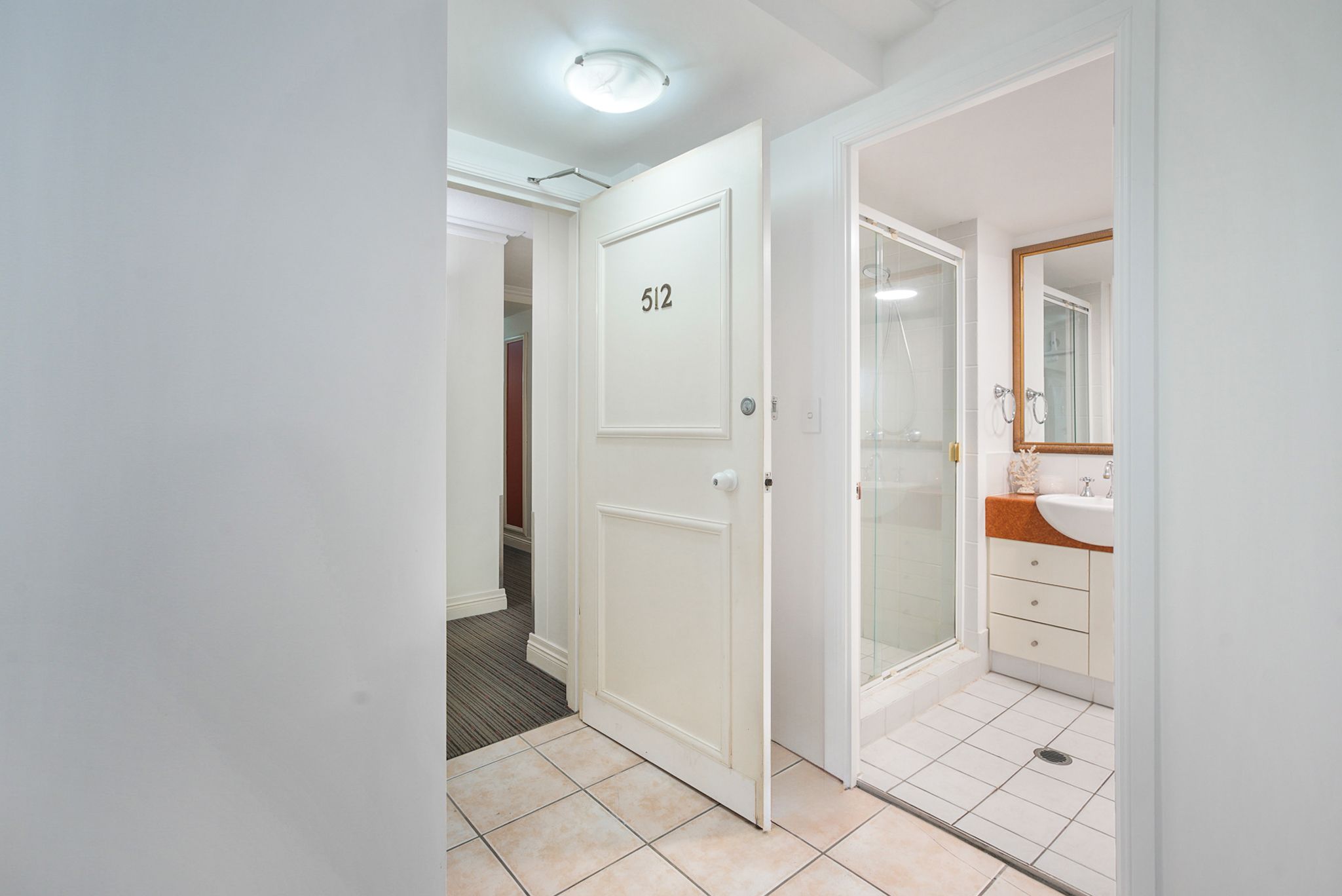 512/9-21 Beach Parade, Surfers Paradise, QLD 4217