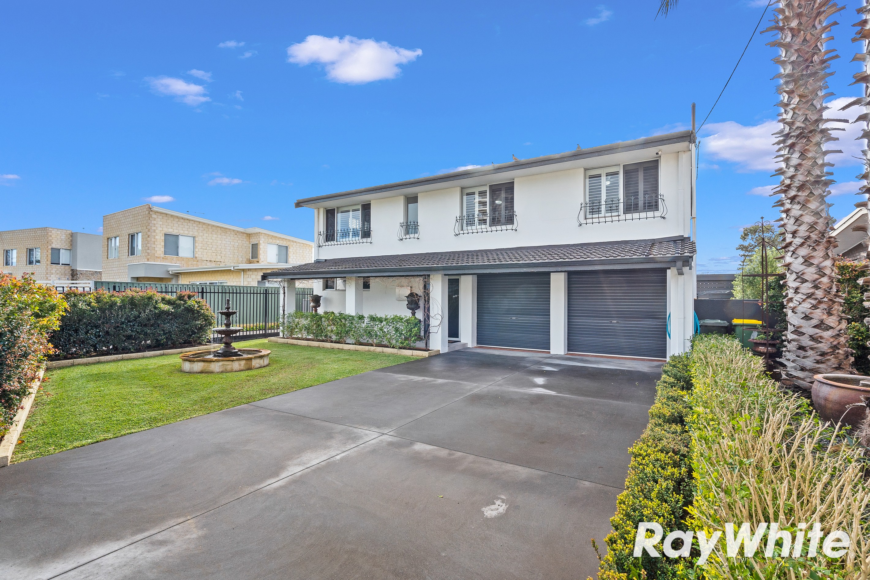 6 Oversby Street, Halls Head, WA 6210