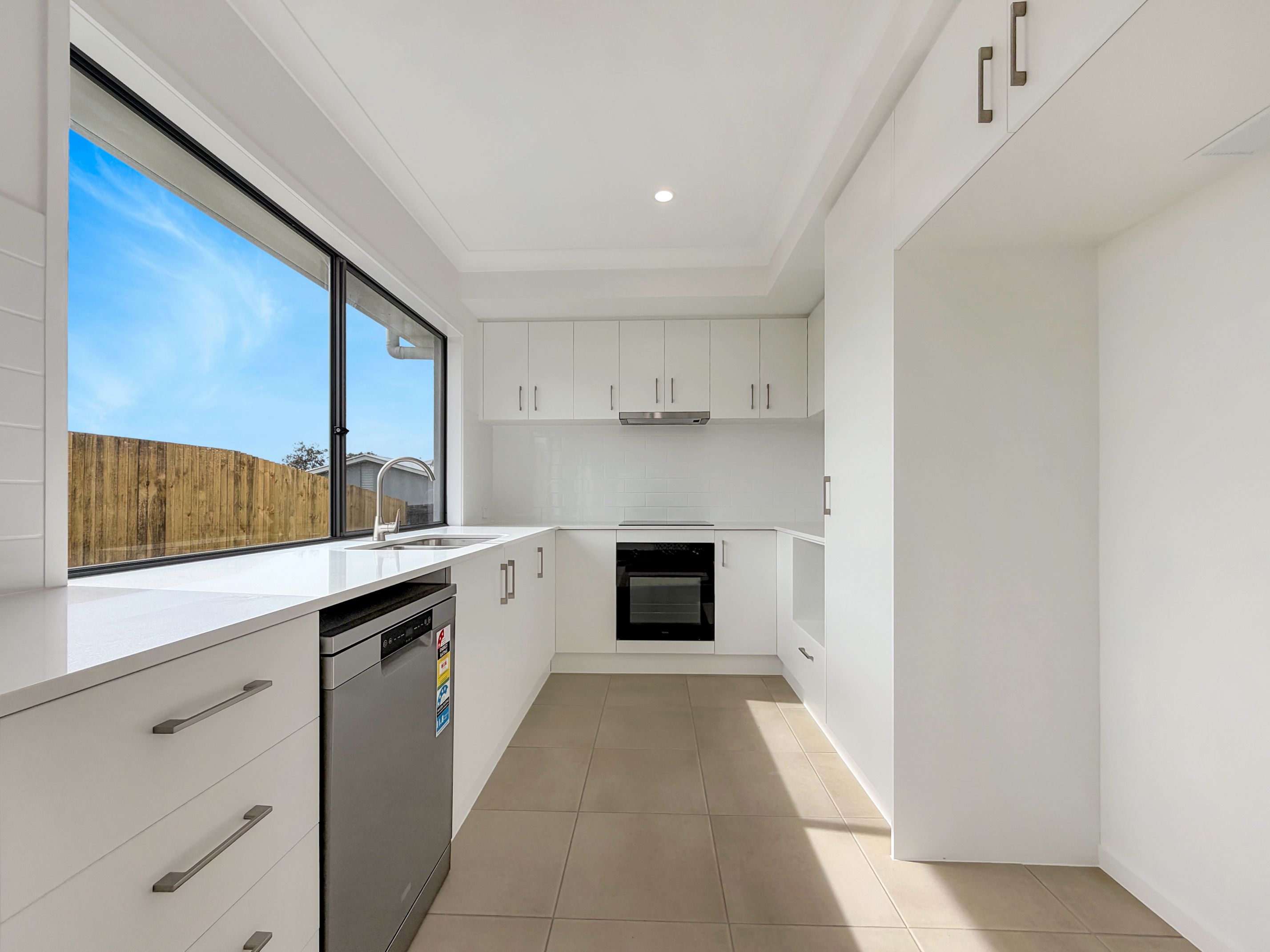 1/1 Oakwood Drive, Tinana, QLD 4650