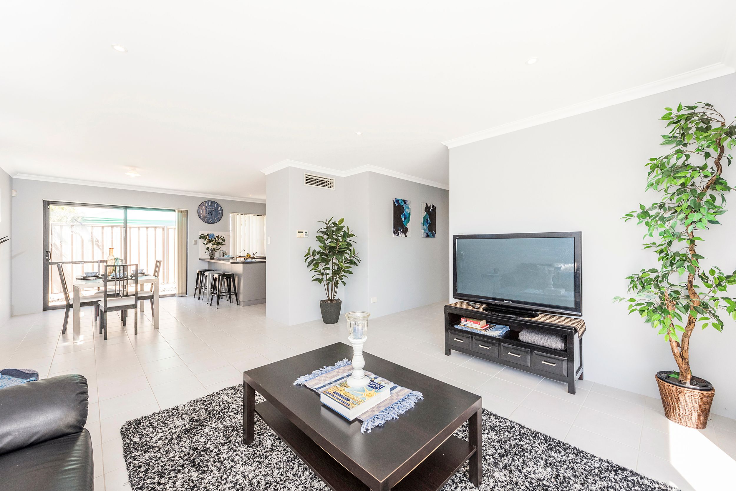 3/9 Harrison Street, Rockingham, WA 6168