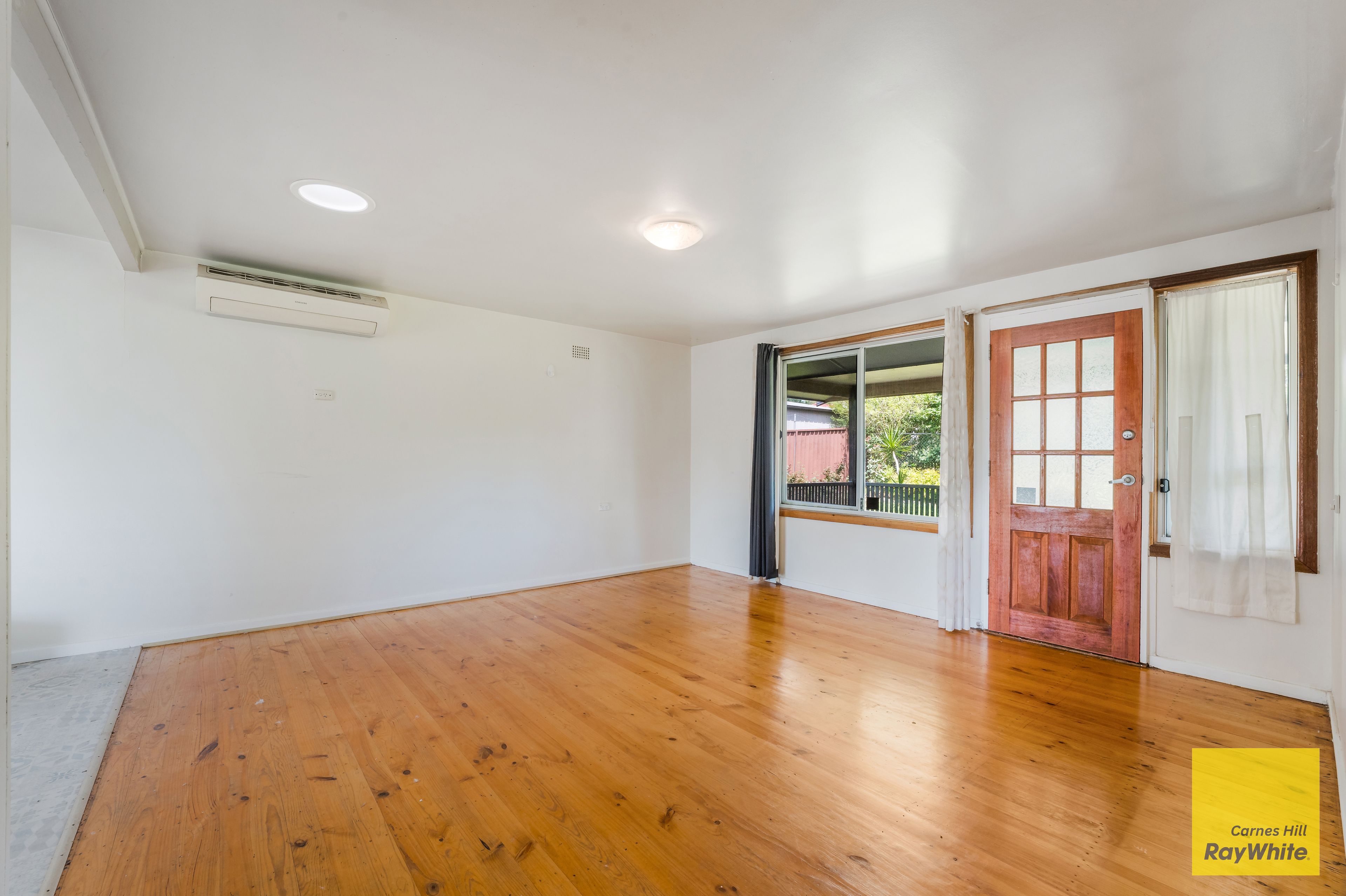 9 Scribbly Place, Macquarie Fields, NSW 2564