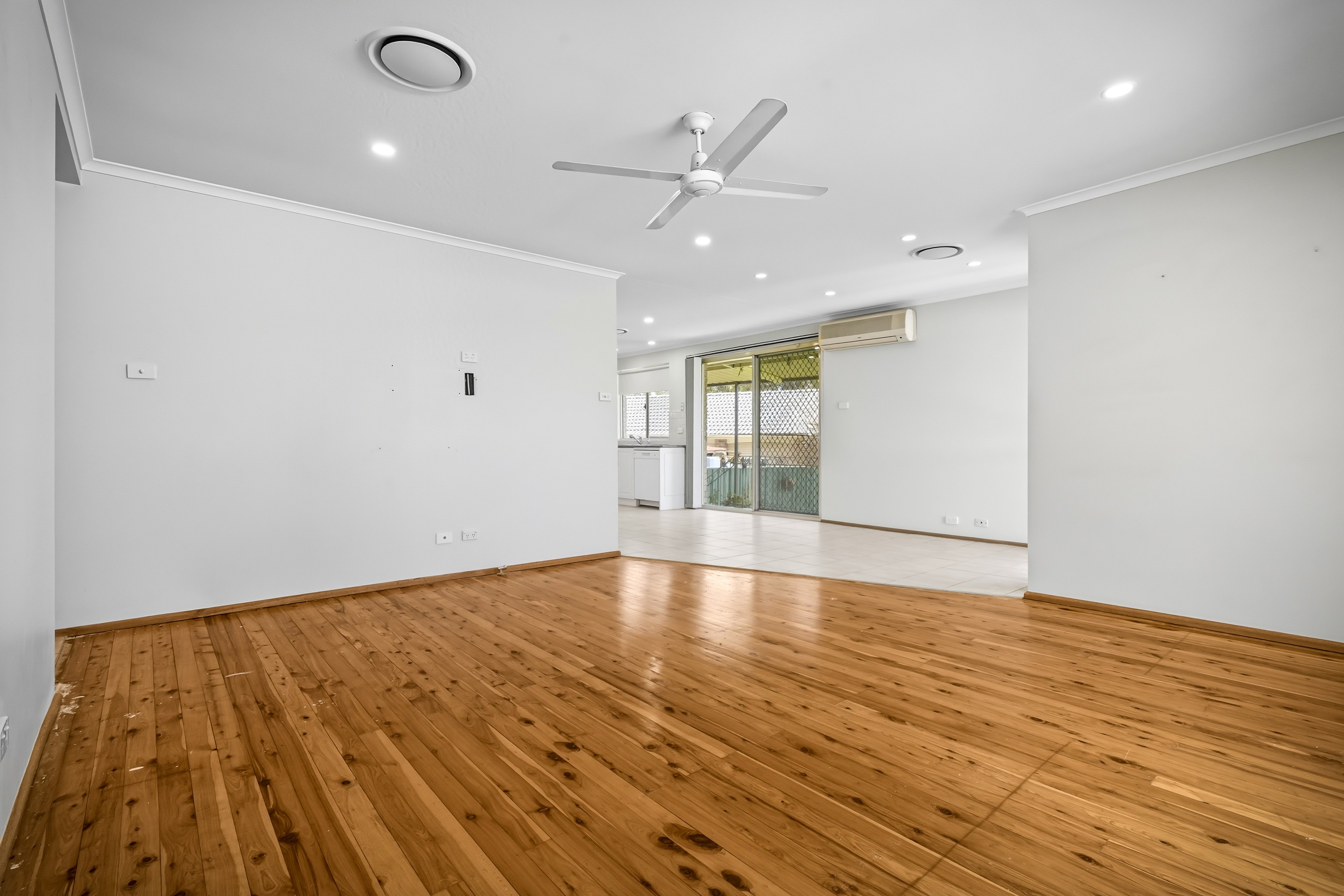 9 Chrisalex Place, St Clair, NSW 2759