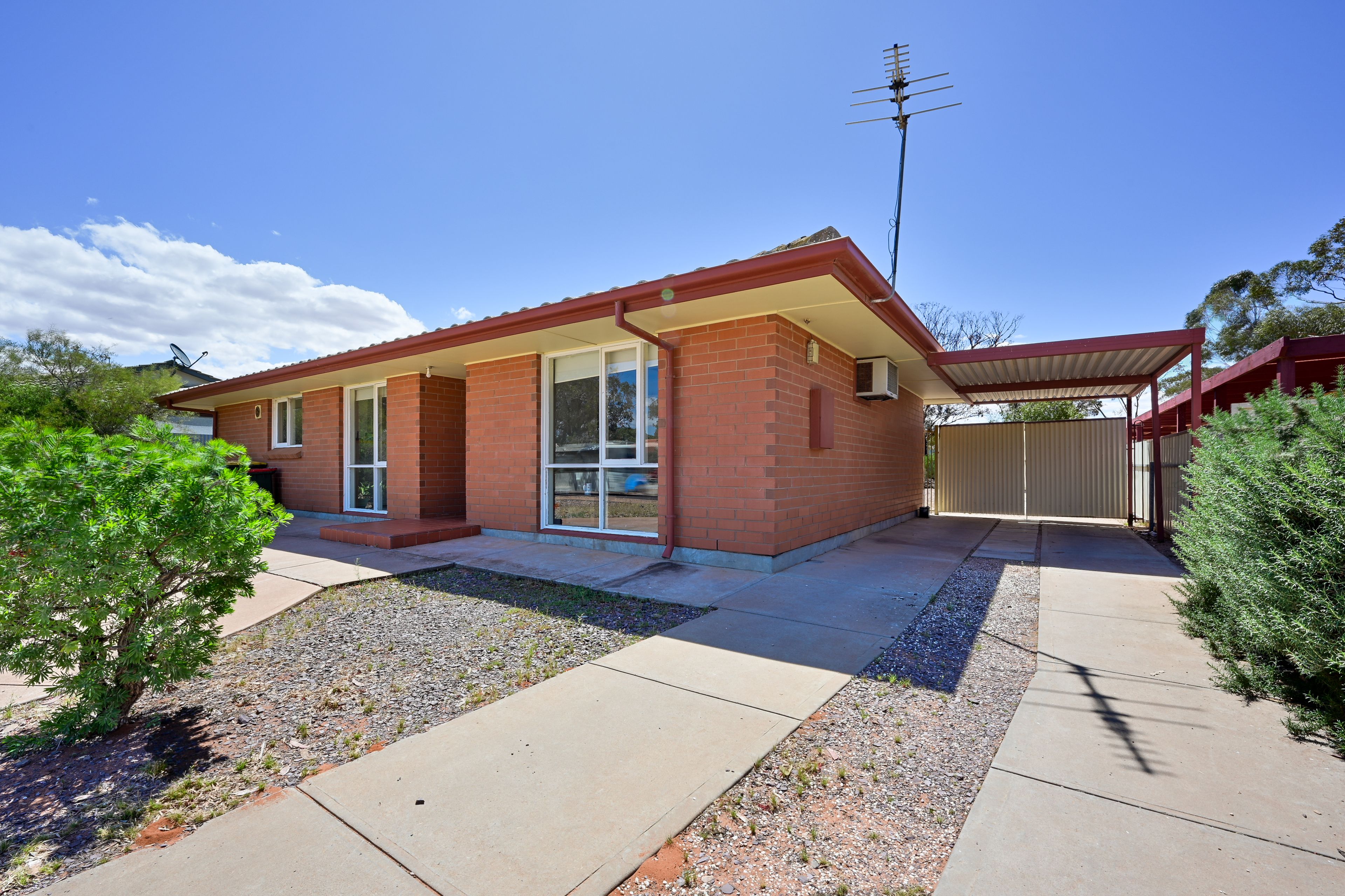 68 Hurcombe Crescent, Port Augusta West SA 5700