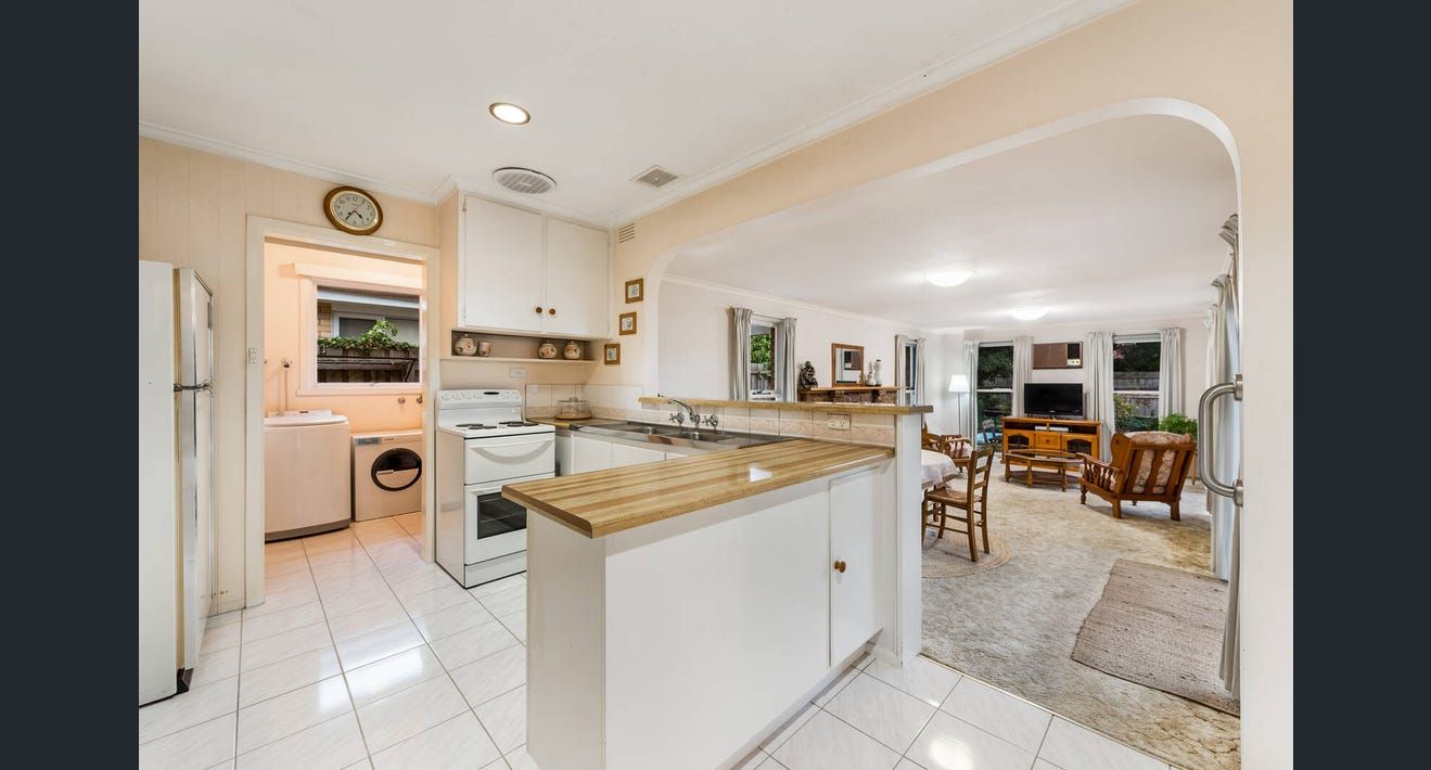 21 Finchaven Avenue, Keysborough, VIC 3173