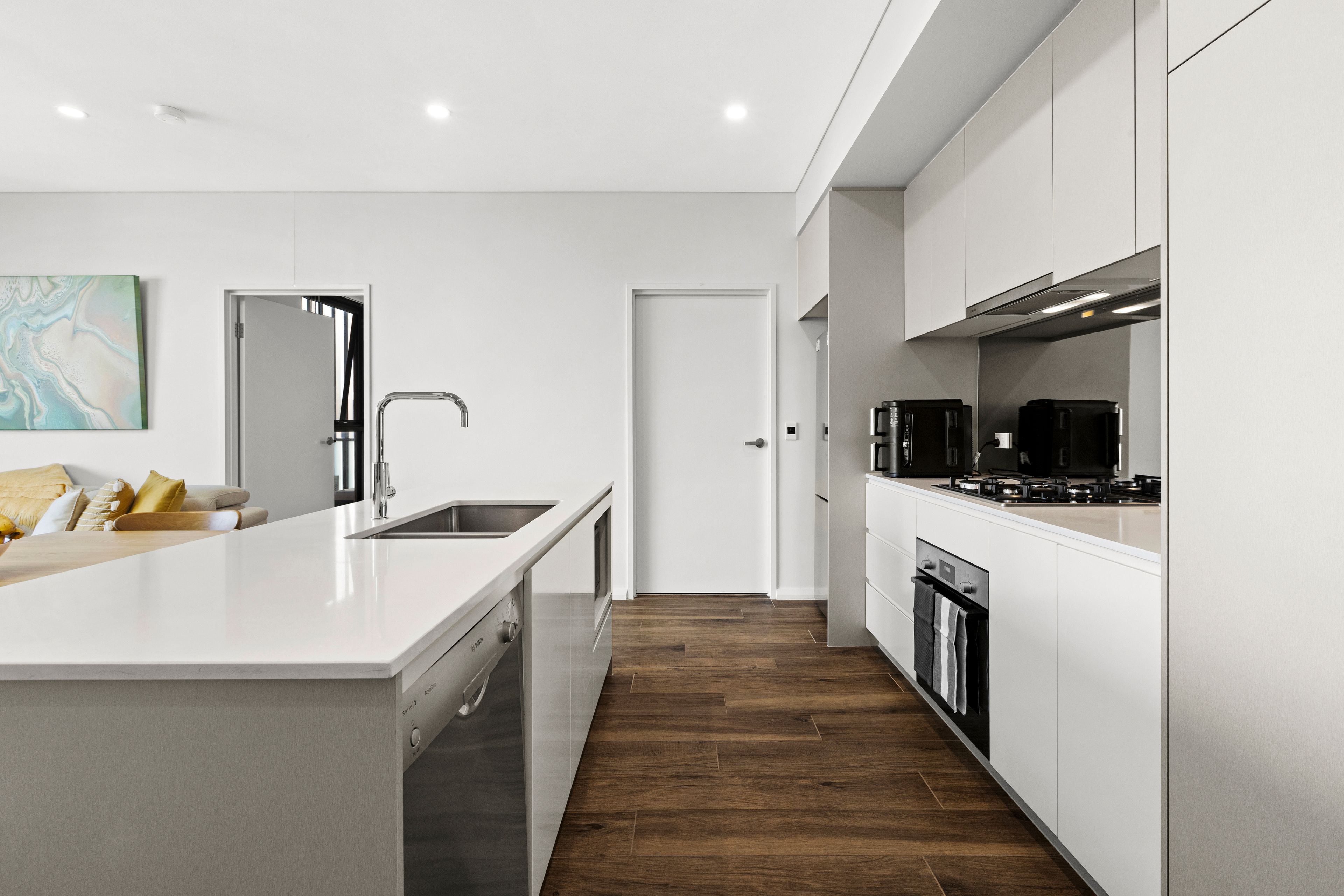 808/4a Hasluck Street — photo 4 of 17