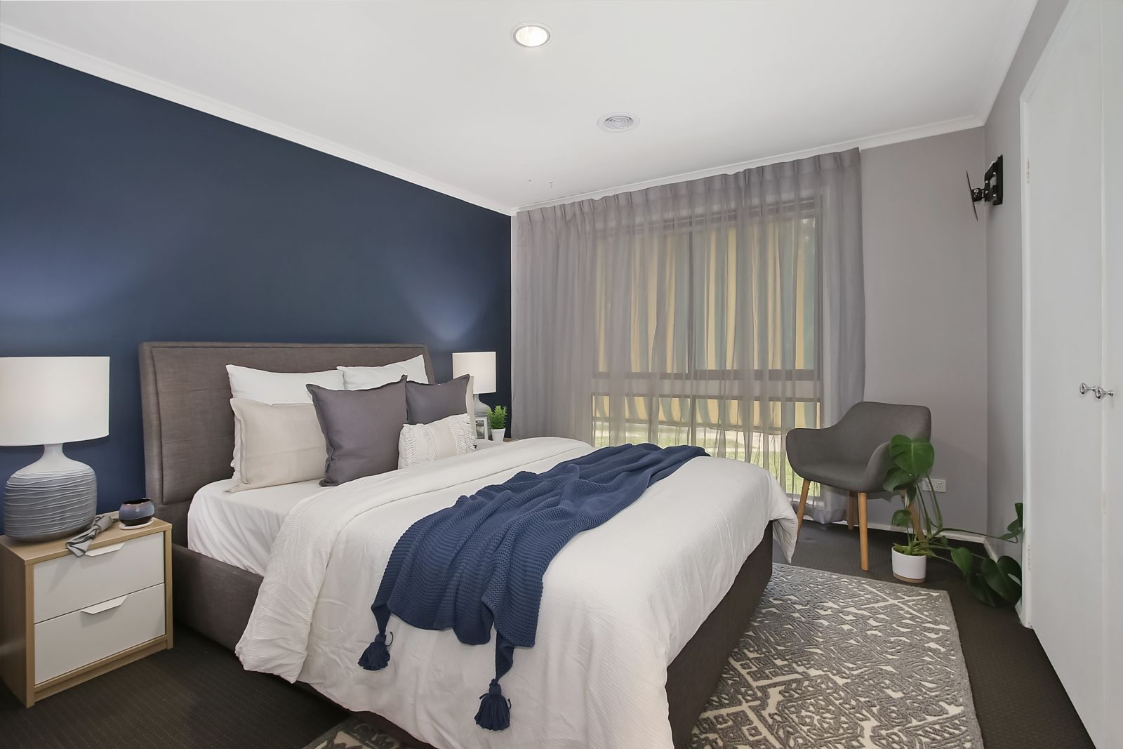 4 Budginigi Place, Thurgoona, NSW 2640