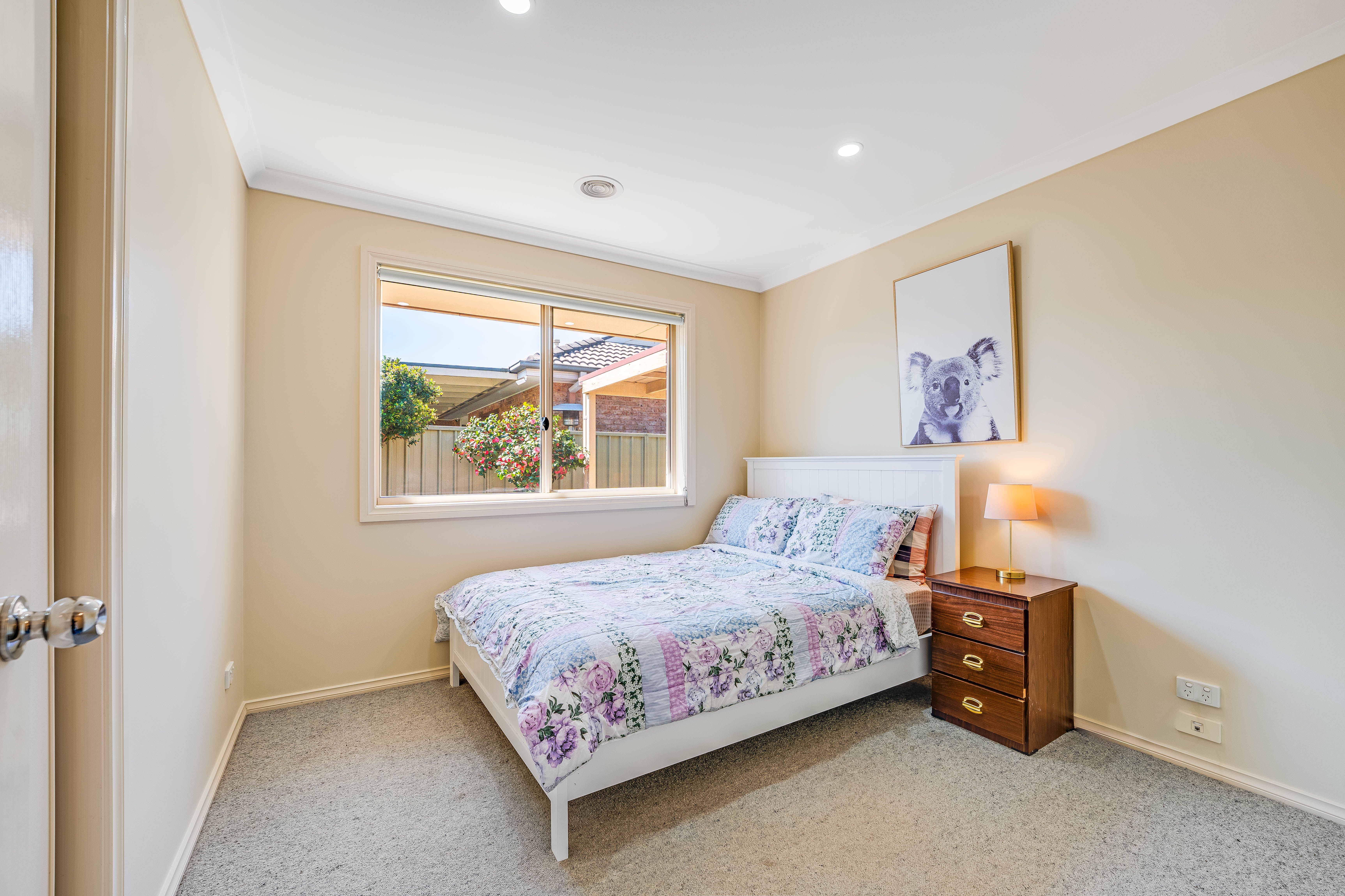 529 Iluka Crescent — photo 18 of 30