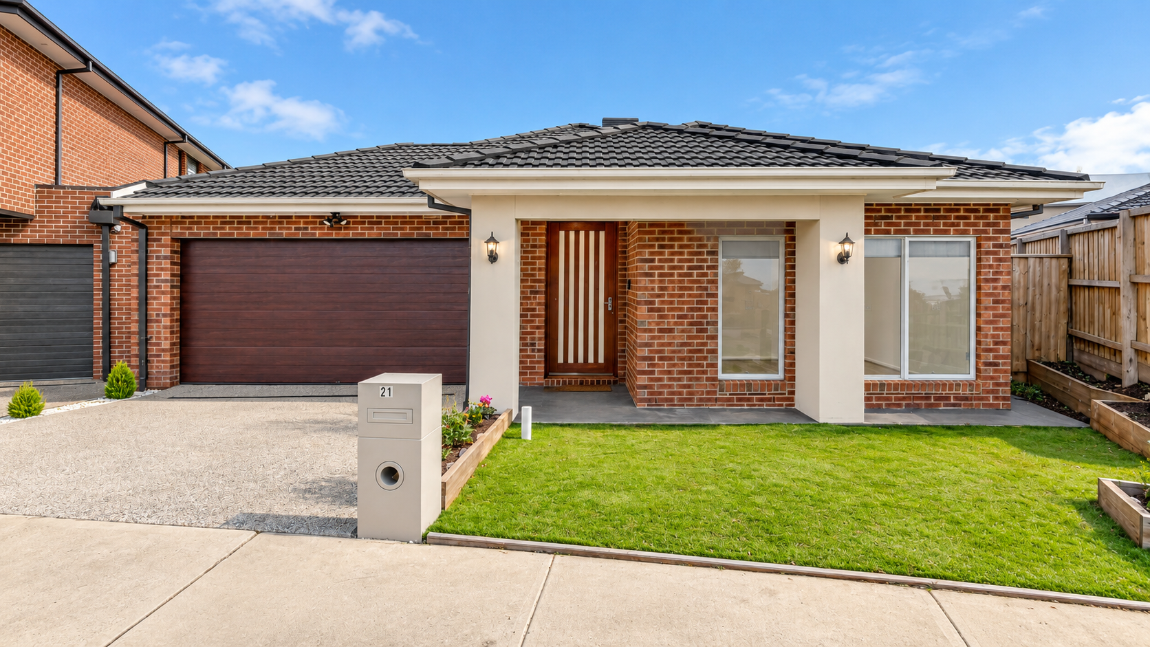 21 Muttonwood Crescent — photo from Ray White Rockbank