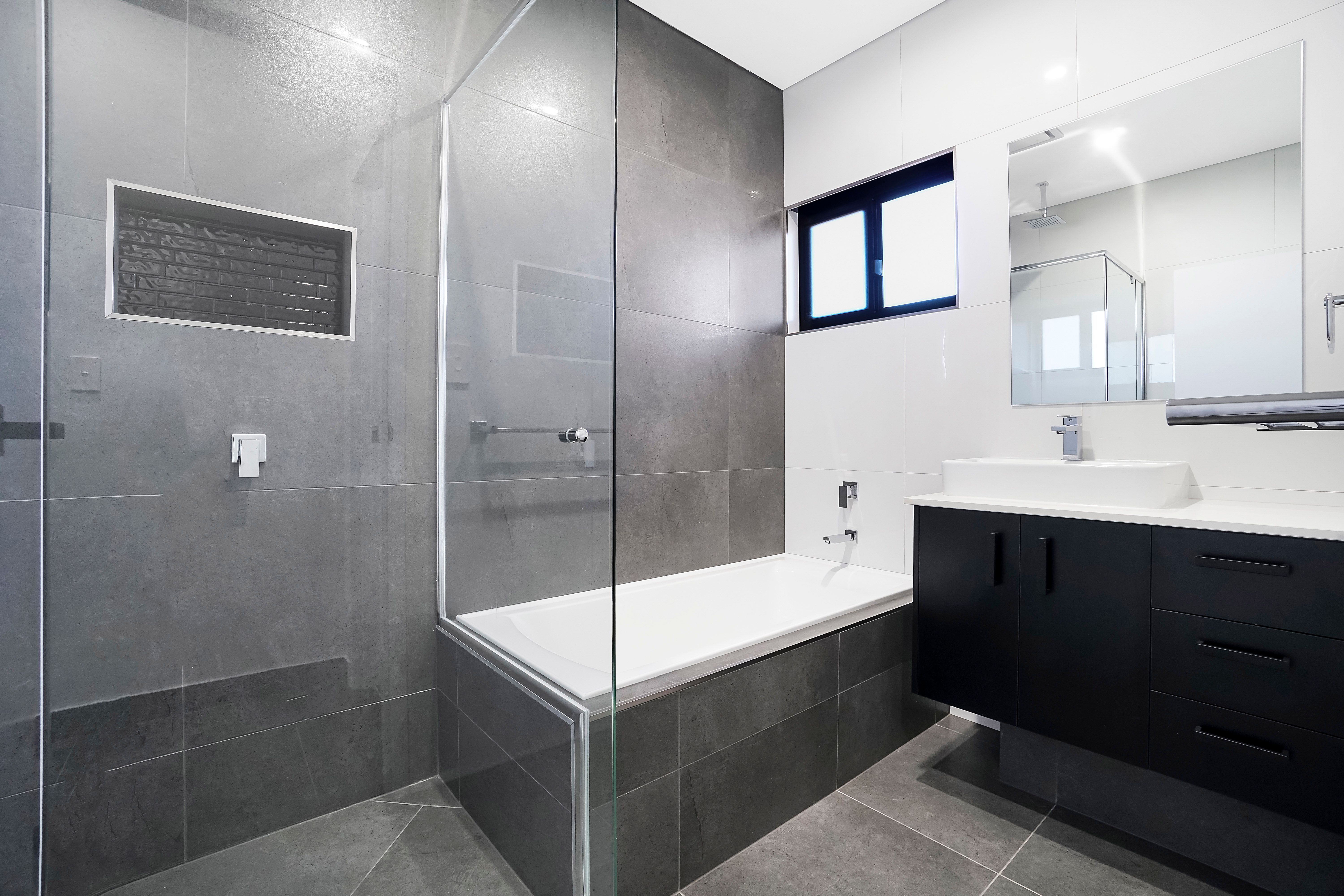 17 Letts Crescent — photo 16 of 19