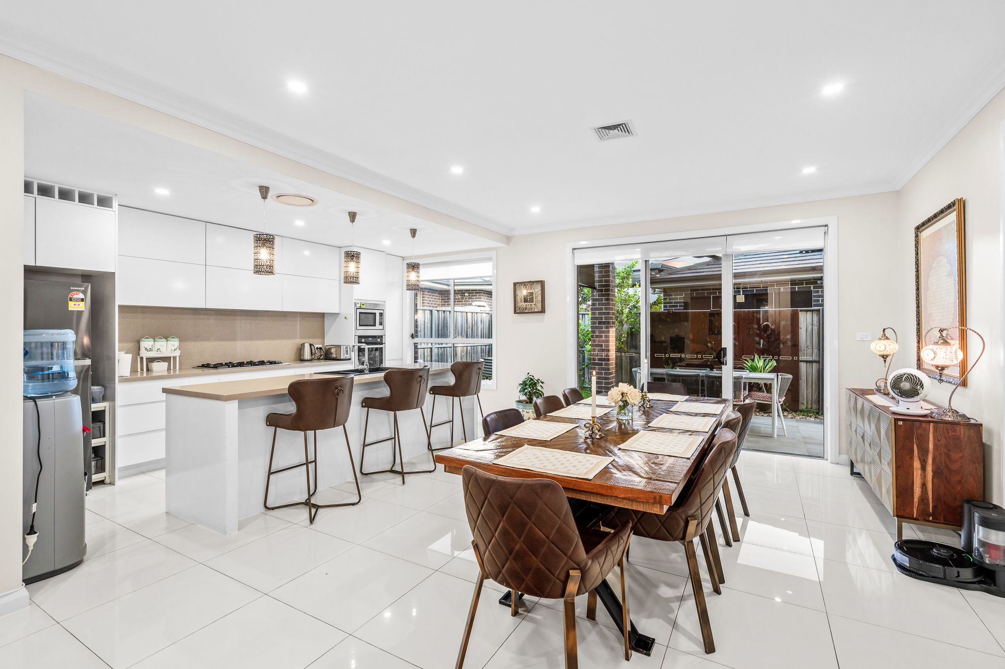 2 Lapstone Street — photo 4 of 22