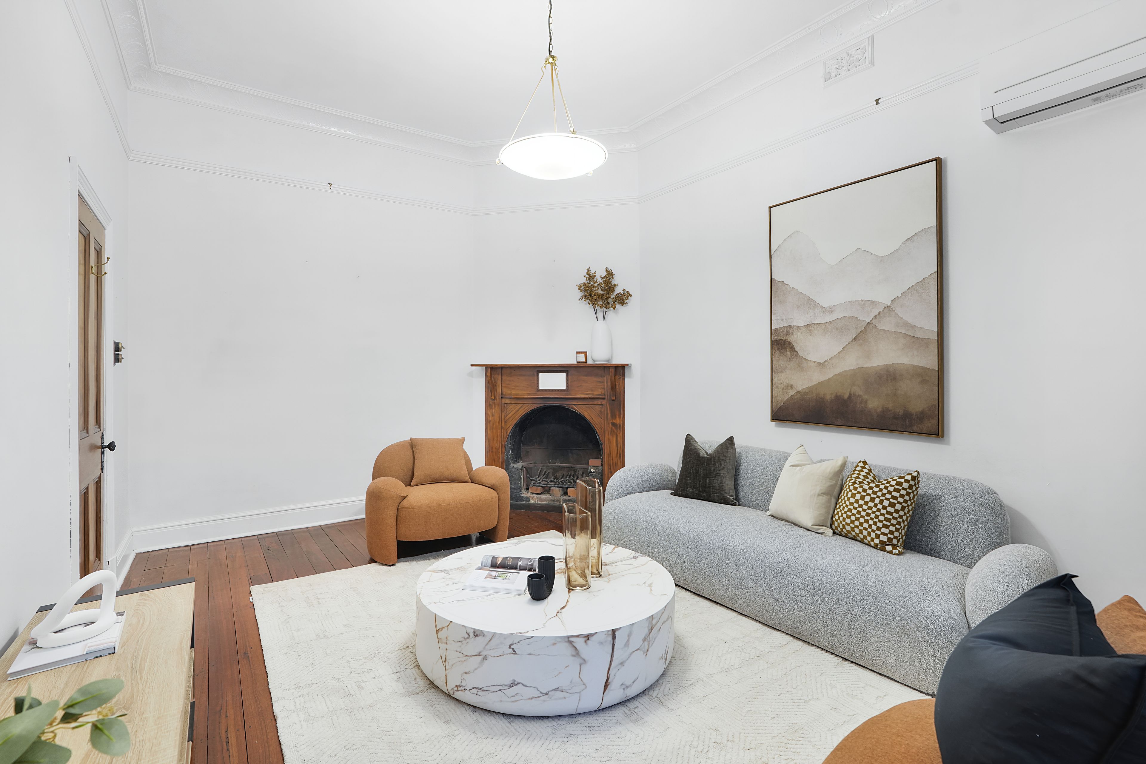 245 Loftus Street — photo 7 of 30