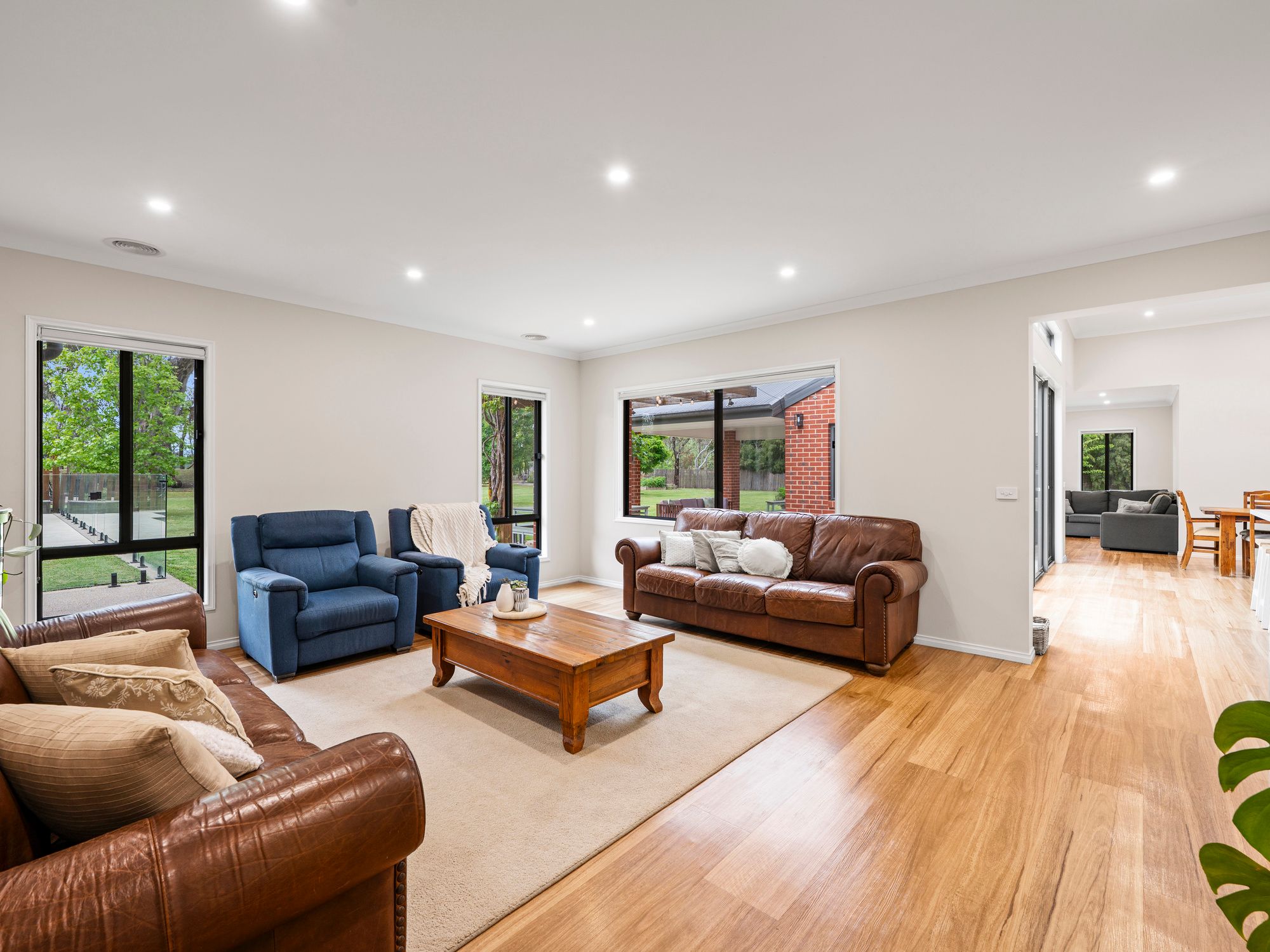 192 Malcolm Street — photo 7 of 17