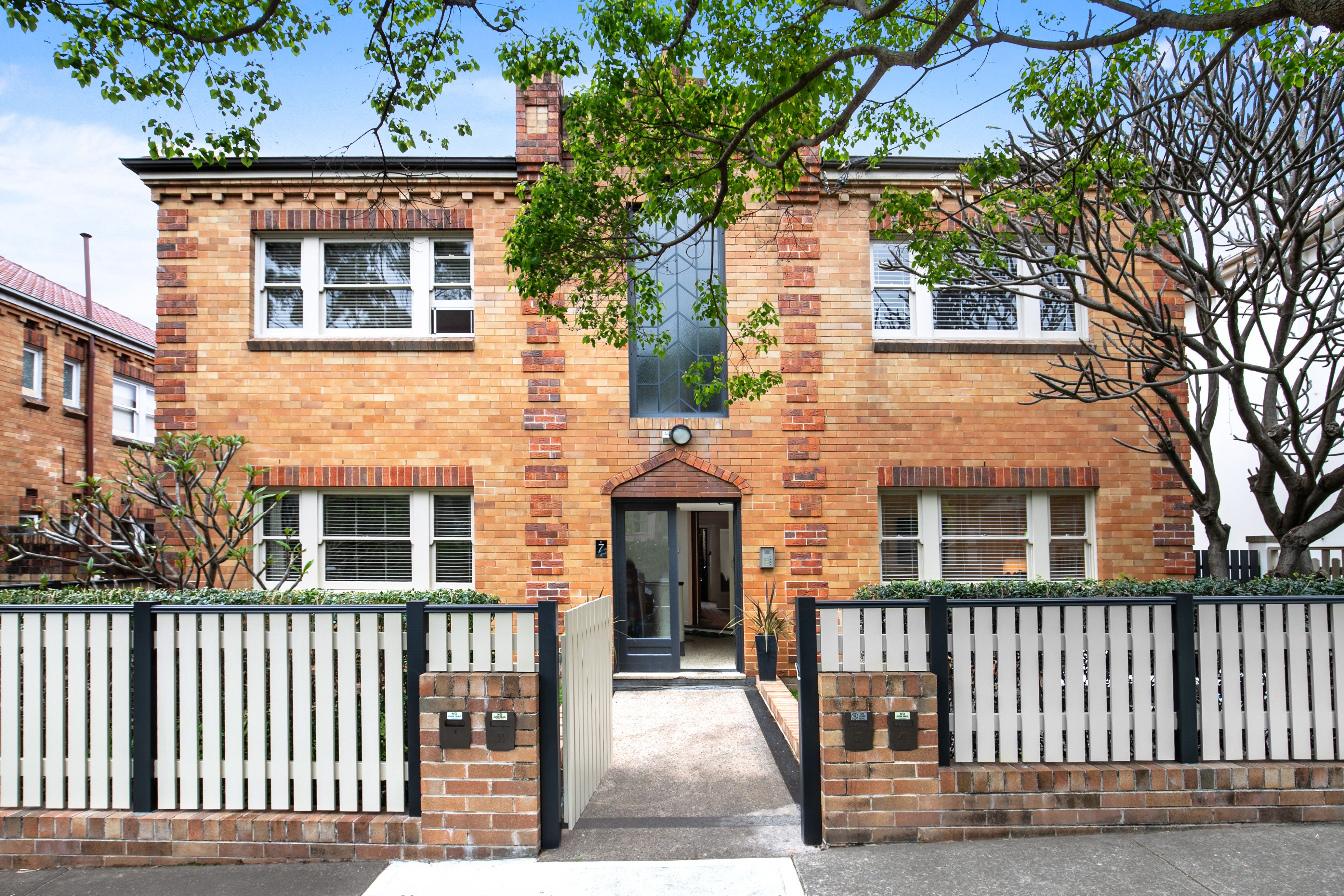 2/7 Bennett Street, Neutral Bay, NSW 2089