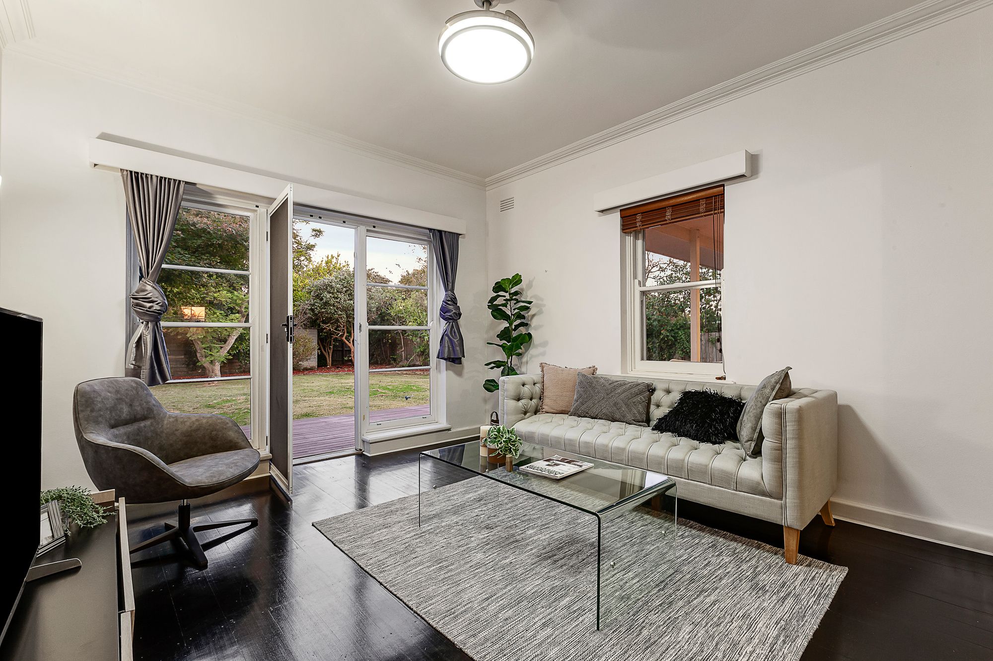 369 Warrigal Road, Burwood, VIC 3125