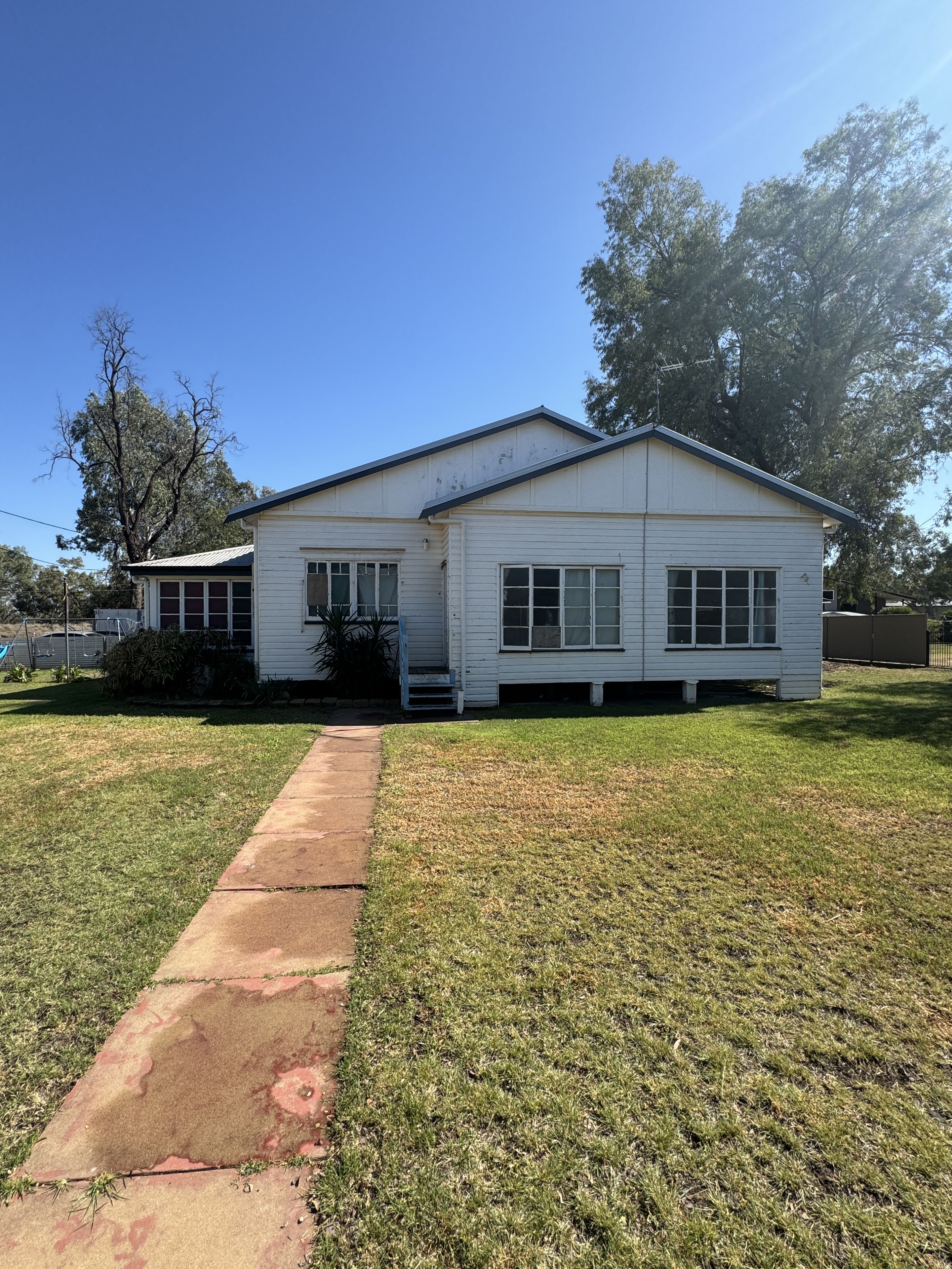 163 Alfred Street, Charleville QLD 4470